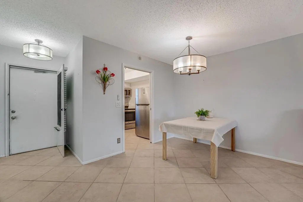 2775 Dudley Drive W, #D