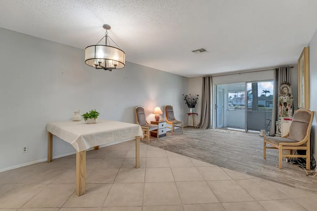 2775 Dudley Drive W, #D