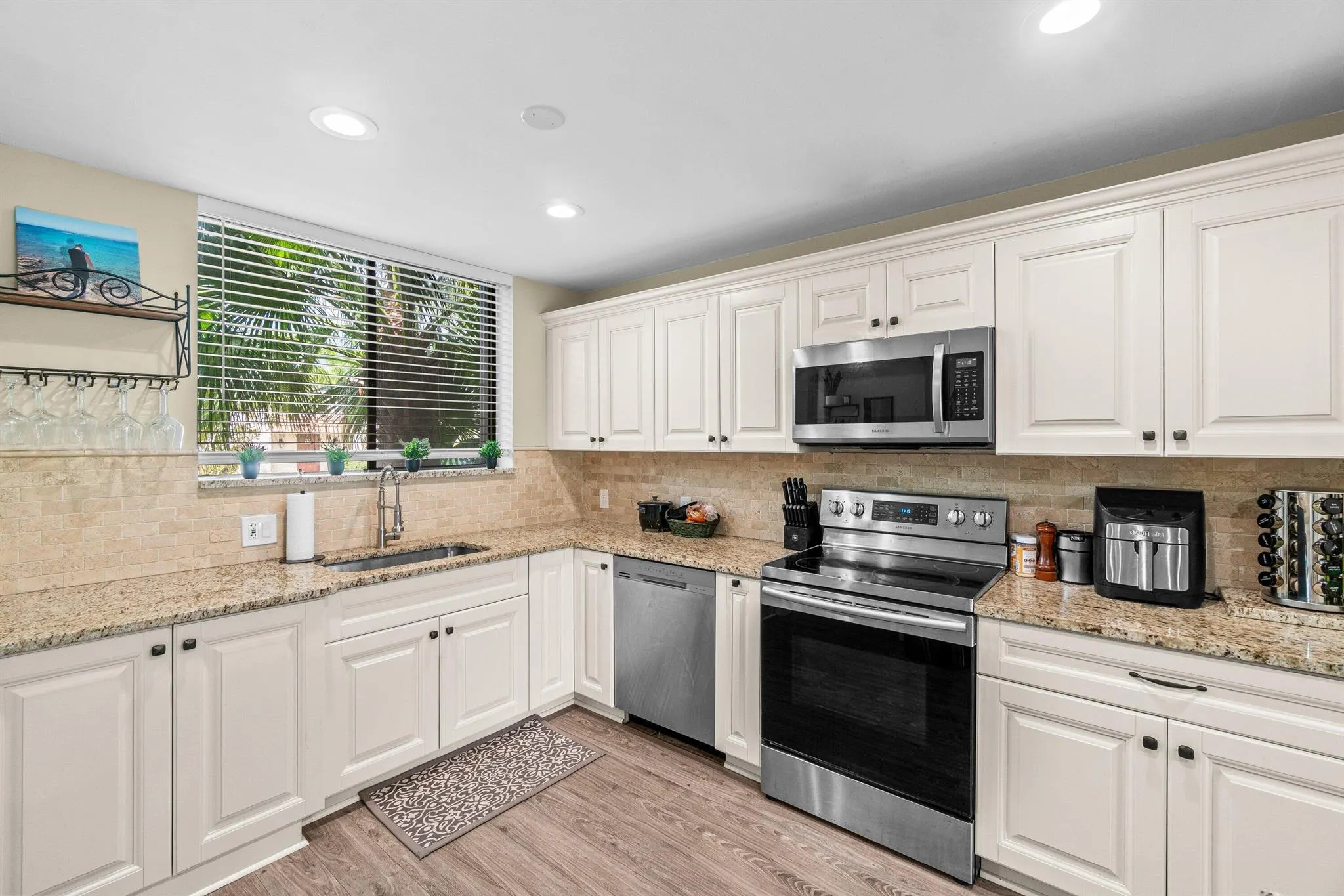 4527 Luxemburg Court