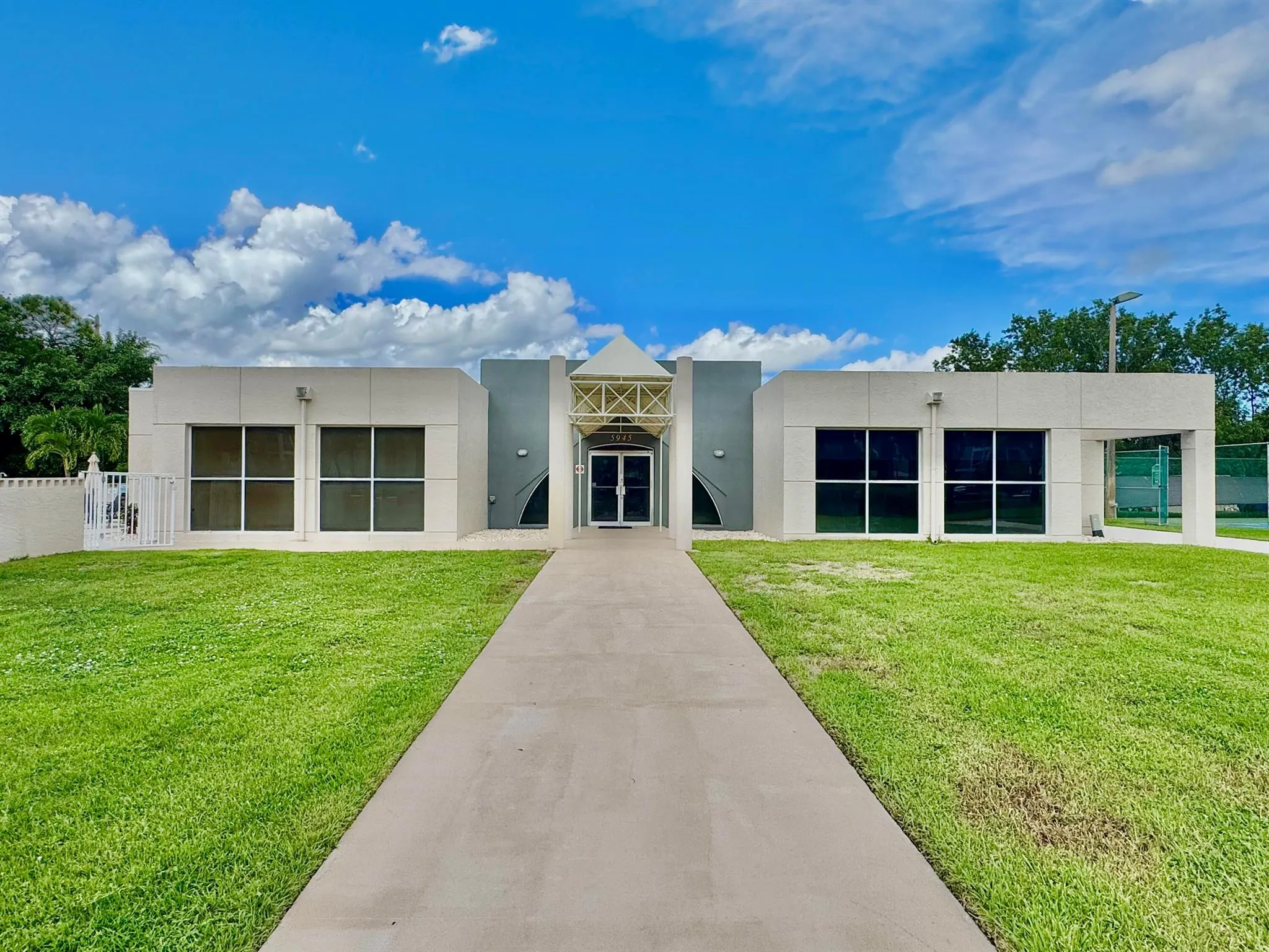 5910 Morningstar Circle, #306