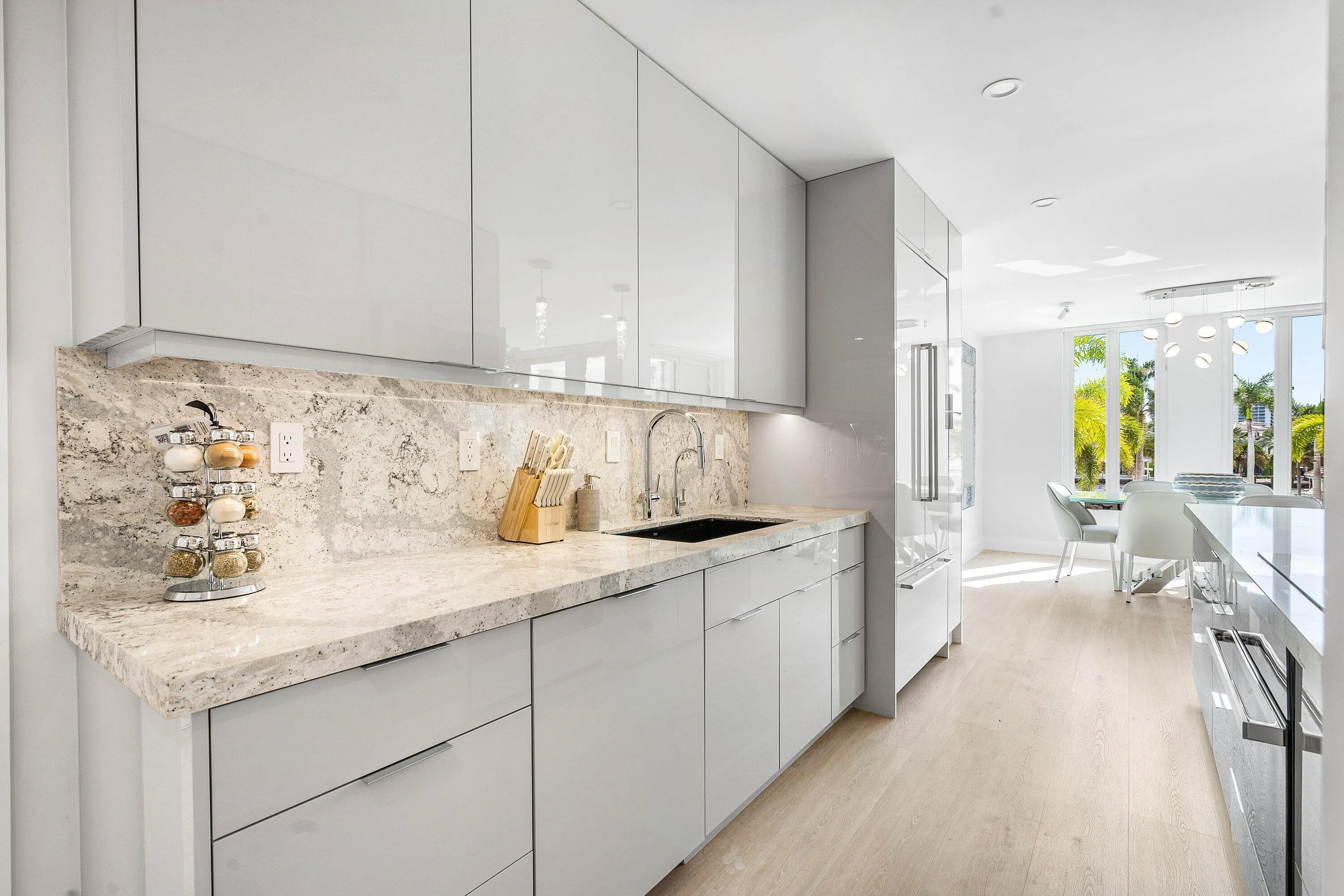 120 SE 5th Avenue, #319