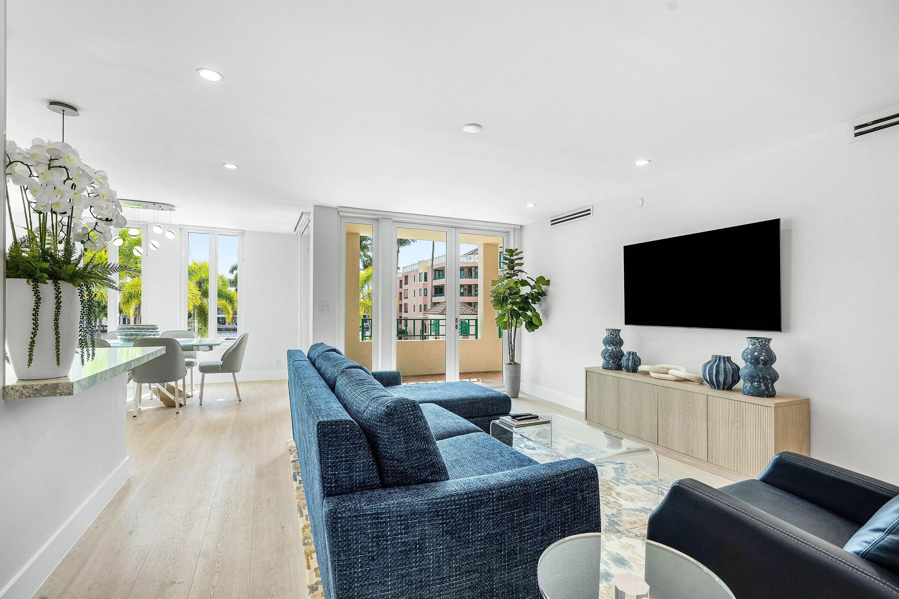 120 SE 5th Avenue, #319