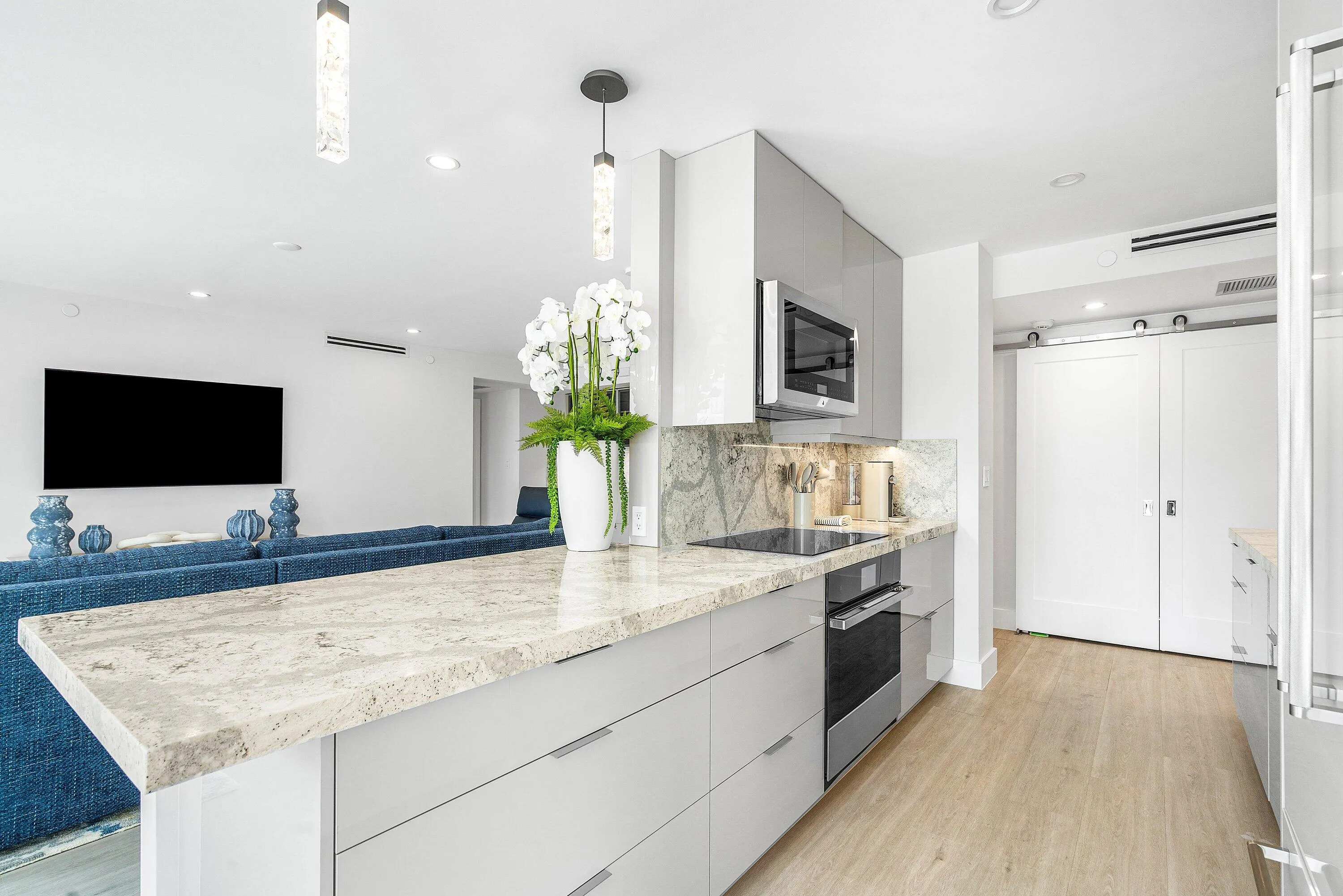 120 SE 5th Avenue, #319