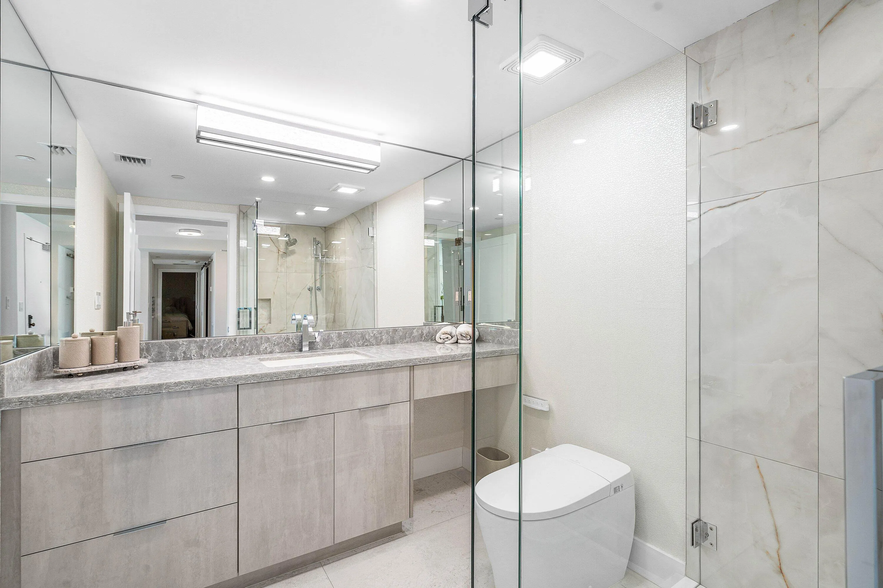 120 SE 5th Avenue, #319