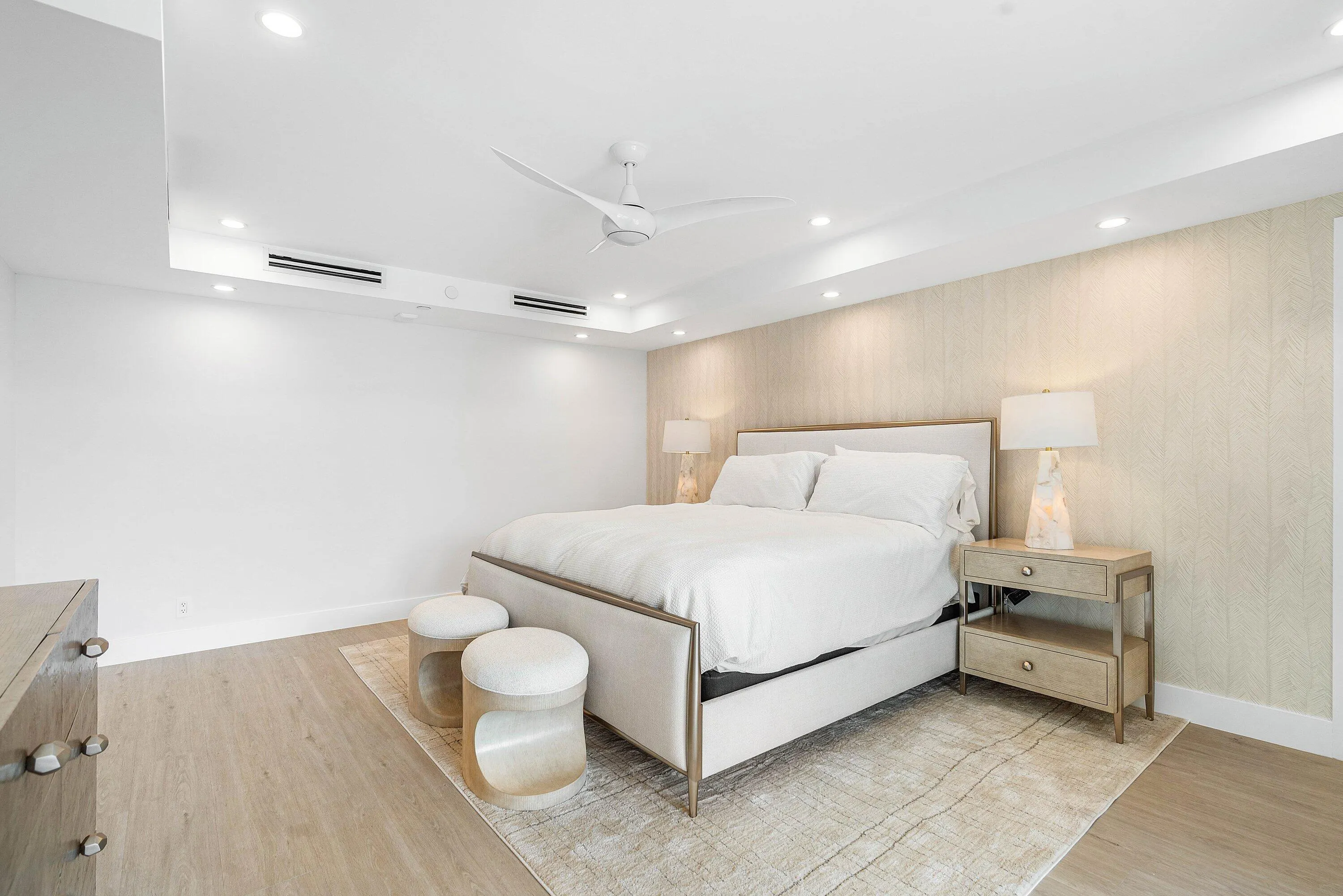 120 SE 5th Avenue, #319