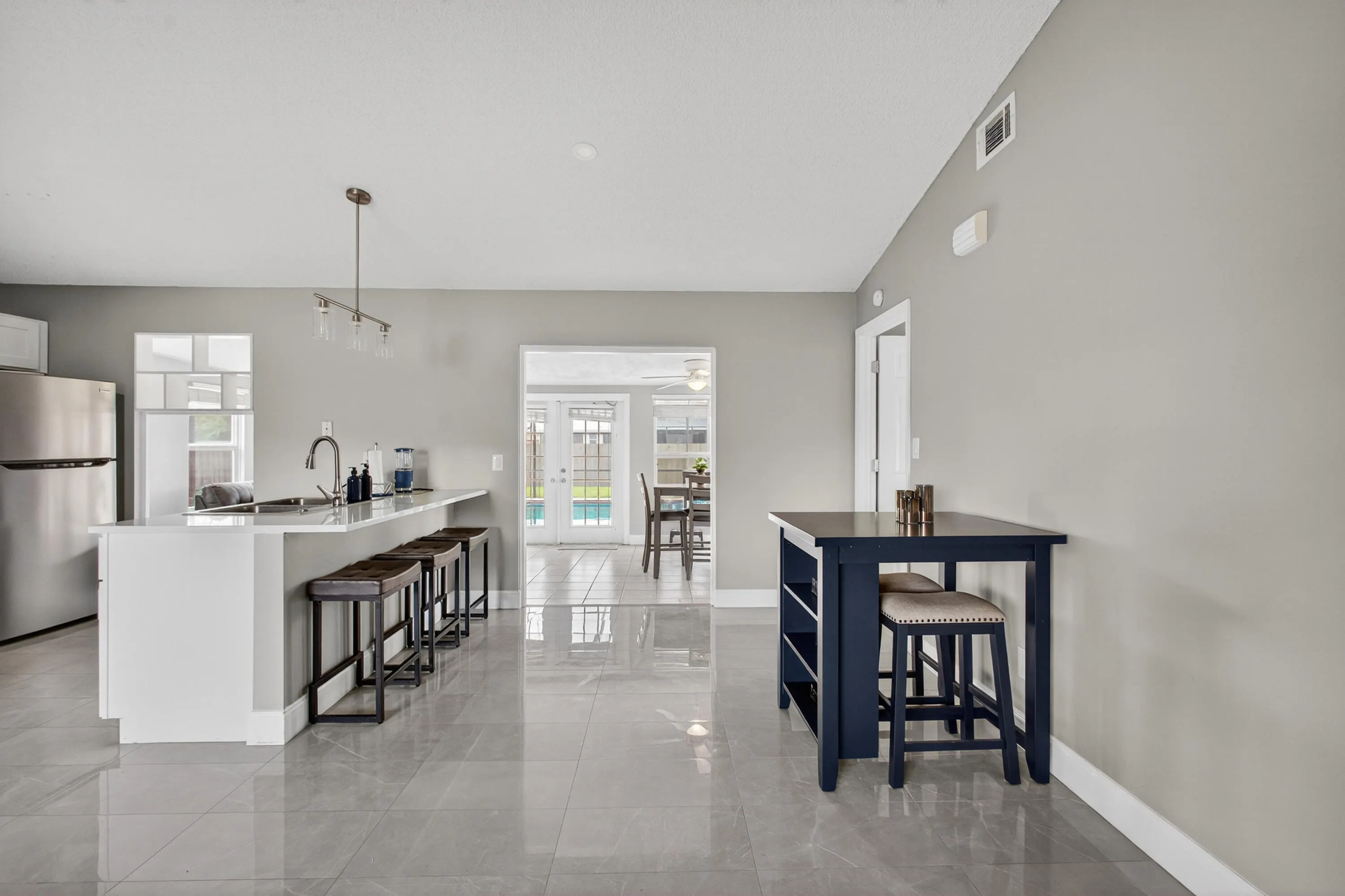 626 SW Lucero Drive