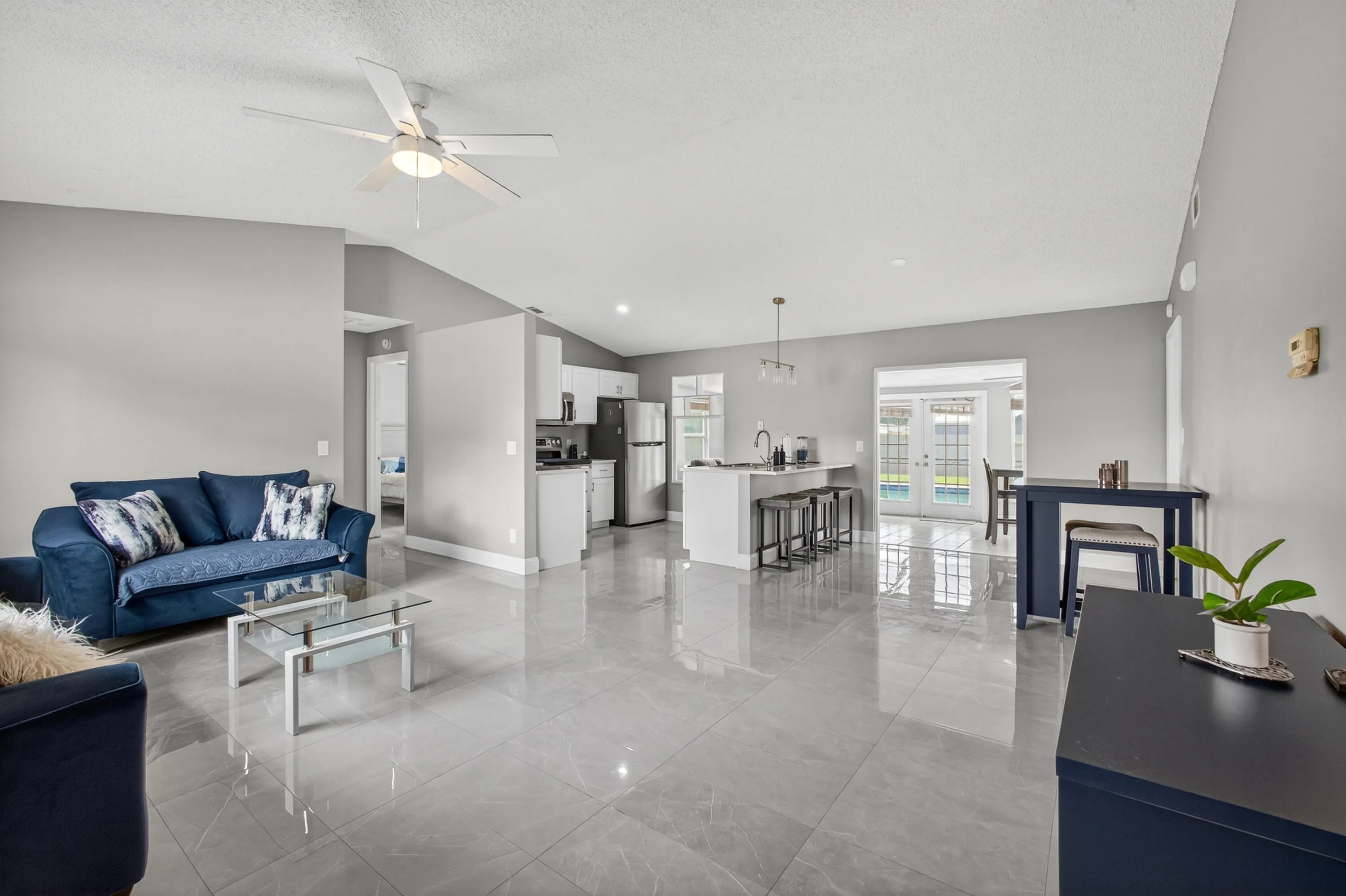 626 SW Lucero Drive