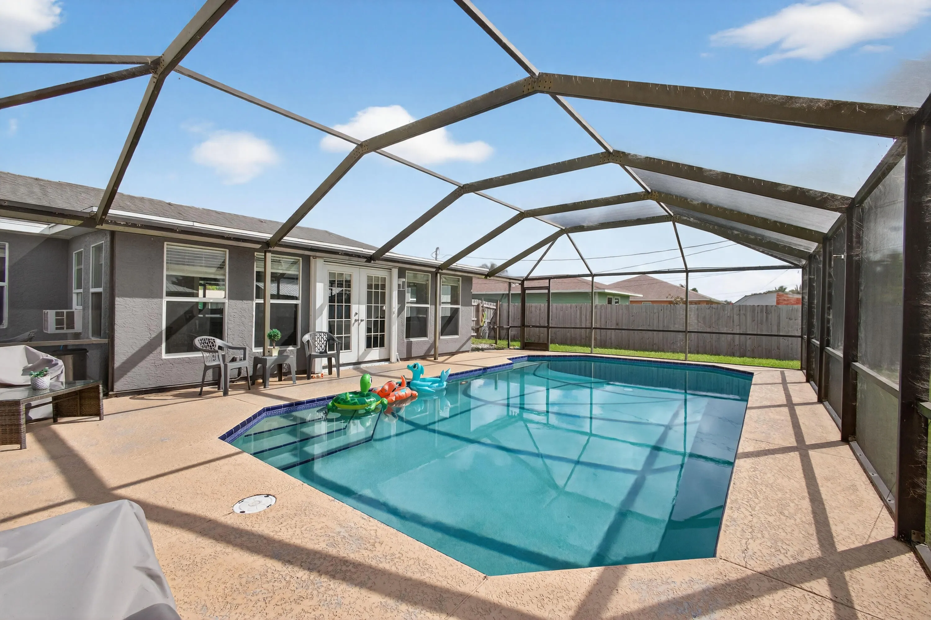 626 SW Lucero Drive