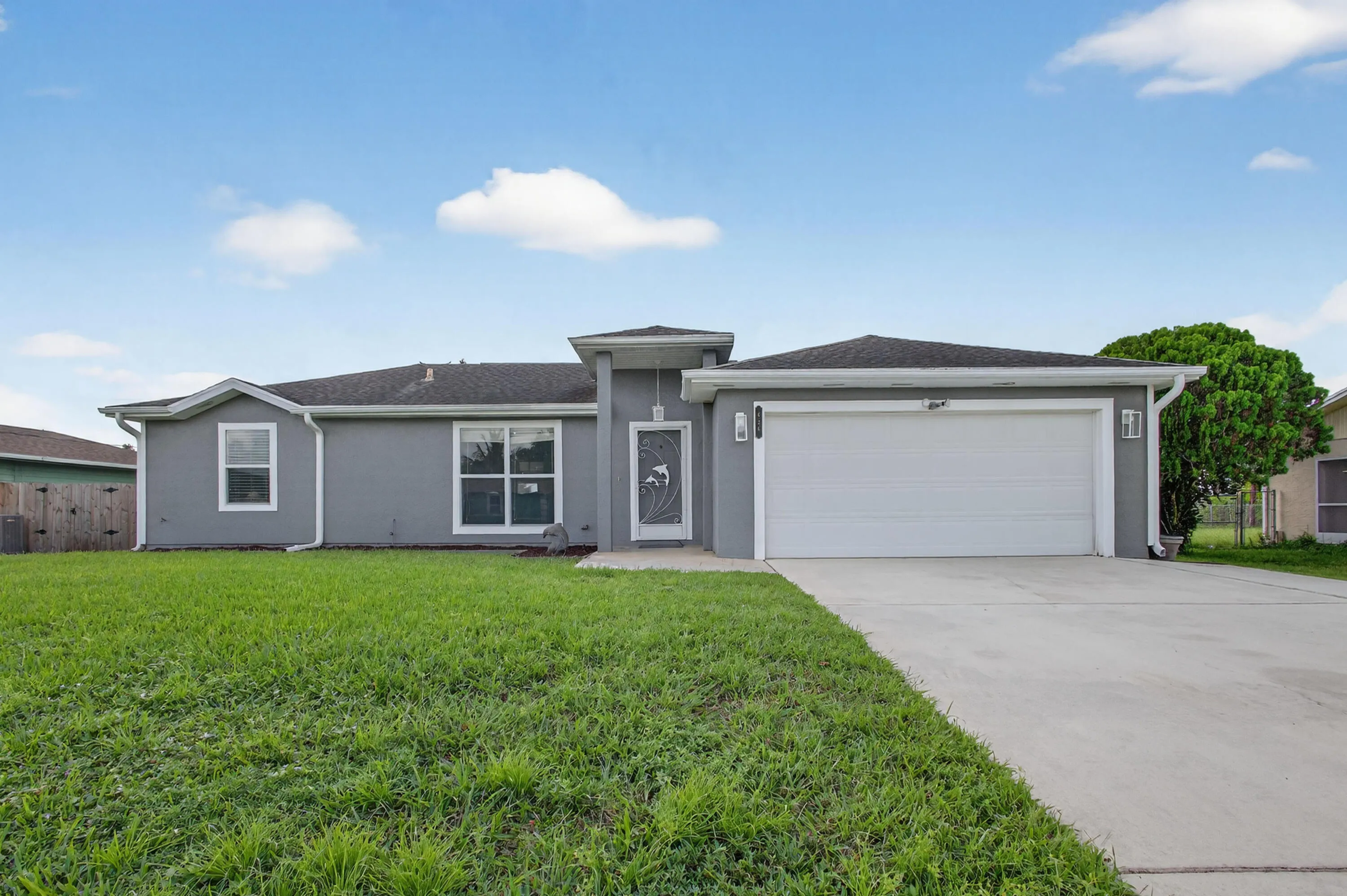 626 SW Lucero Drive