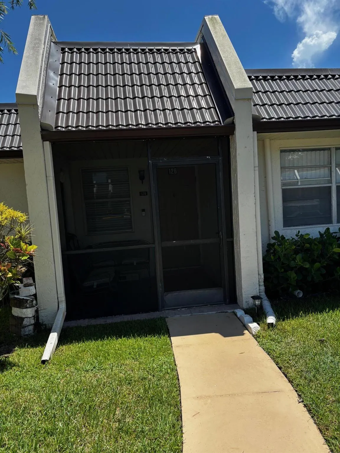 126 Lake Rebecca Drive, #H