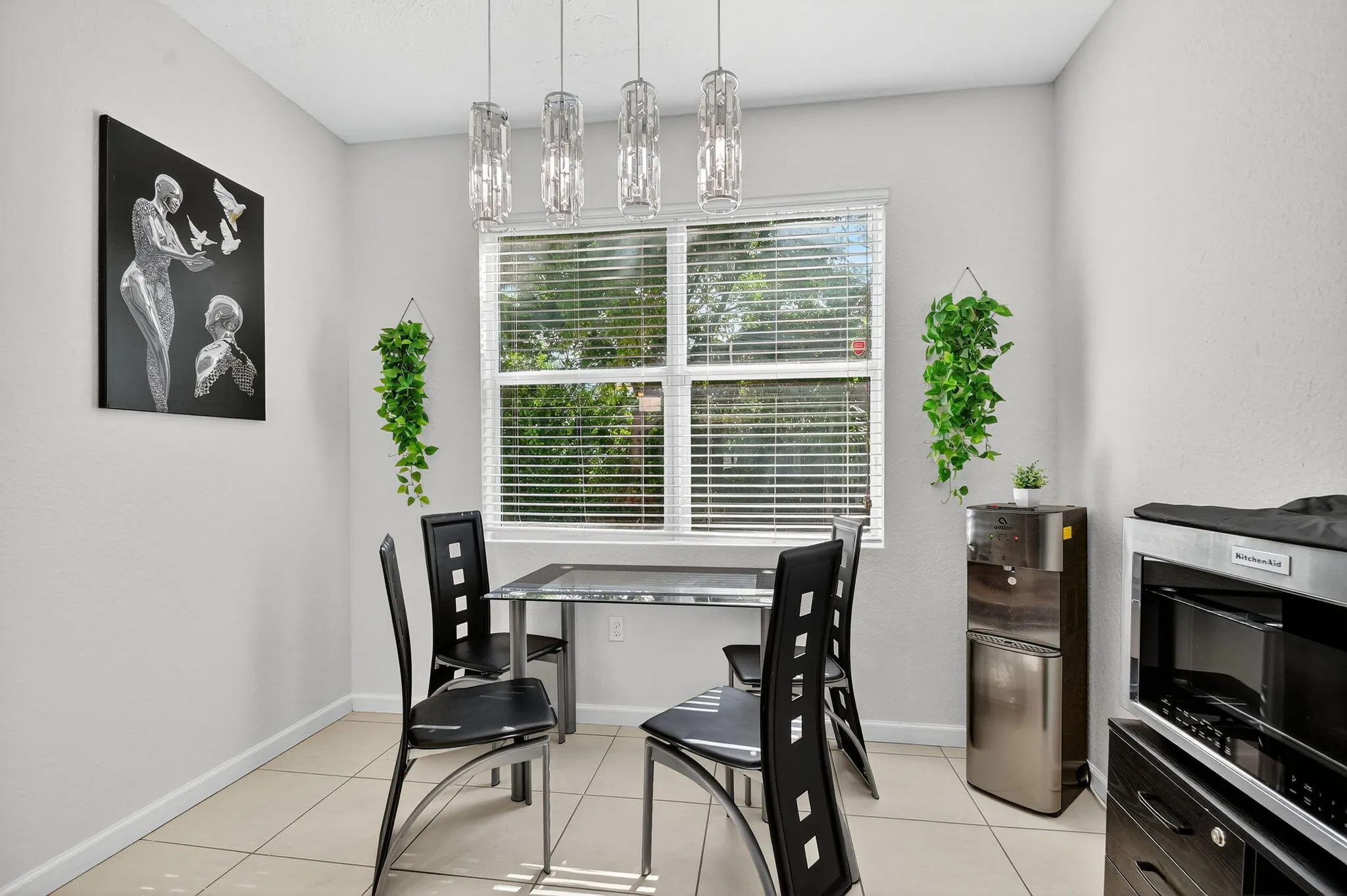 5625 Caranday Palm Drive