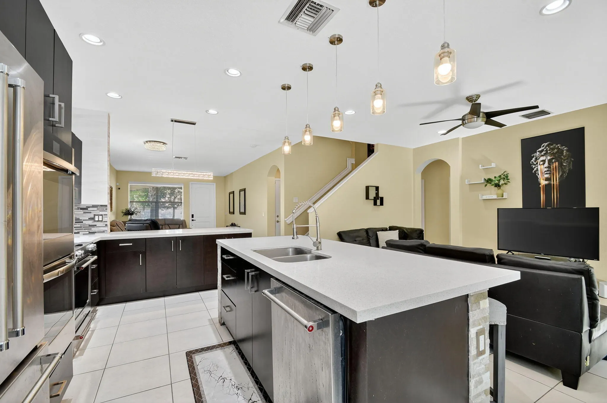 5625 Caranday Palm Drive