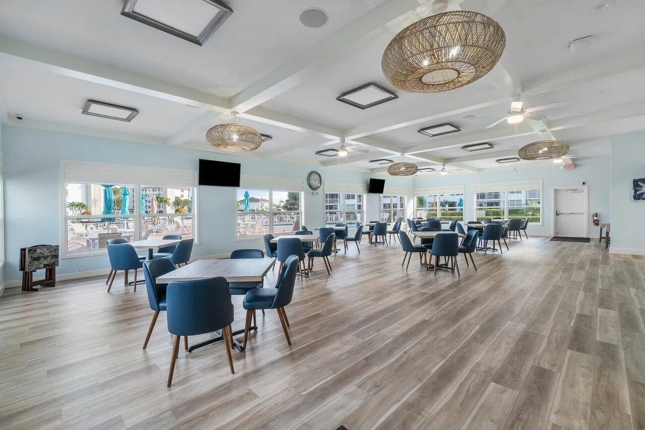 900 Dogwood Drive, #235