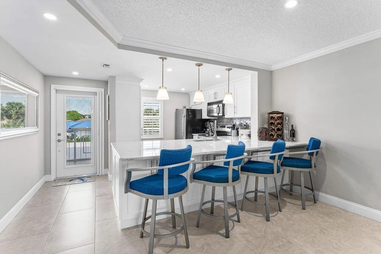 900 Dogwood Drive, #235