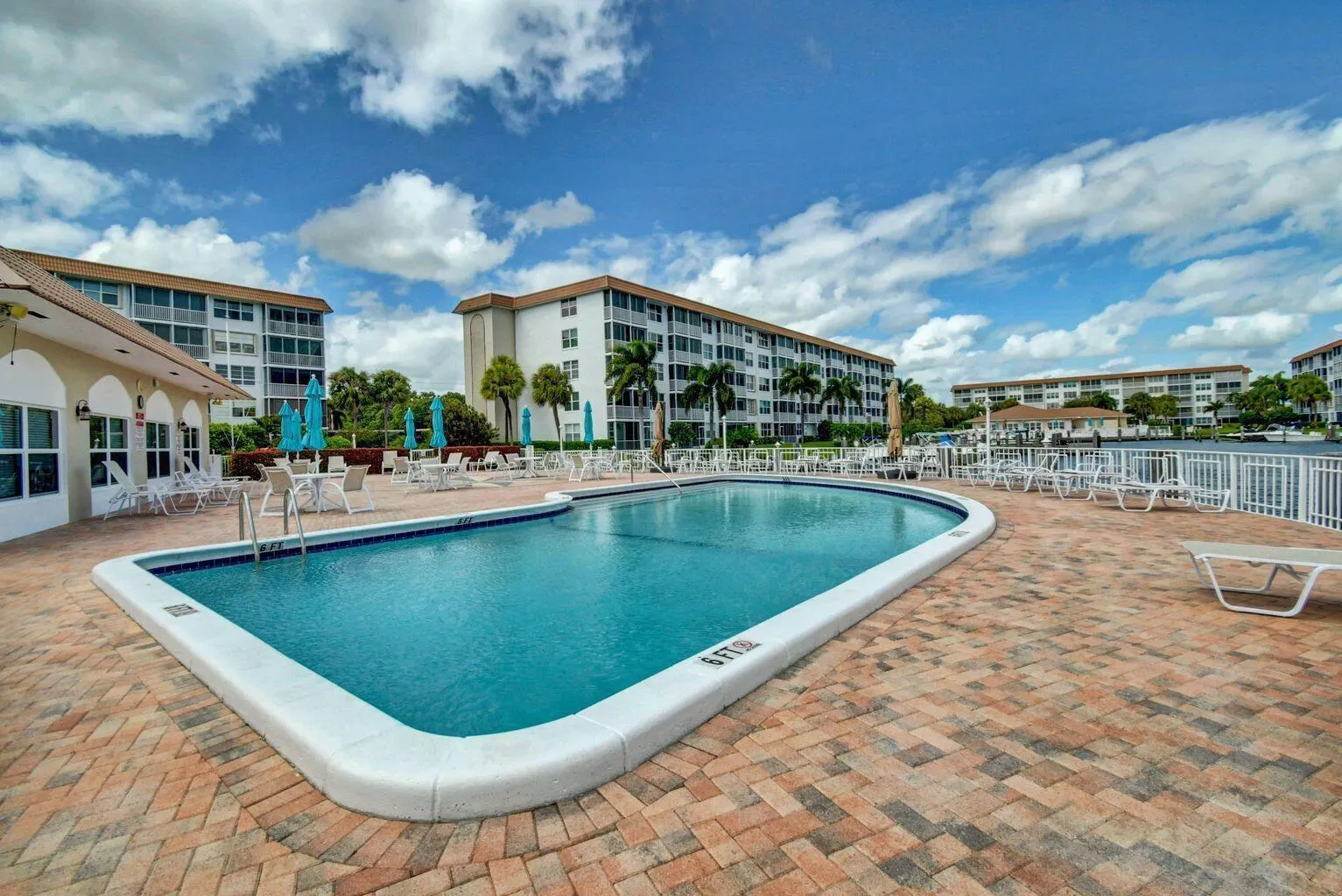 900 Dogwood Drive, #235
