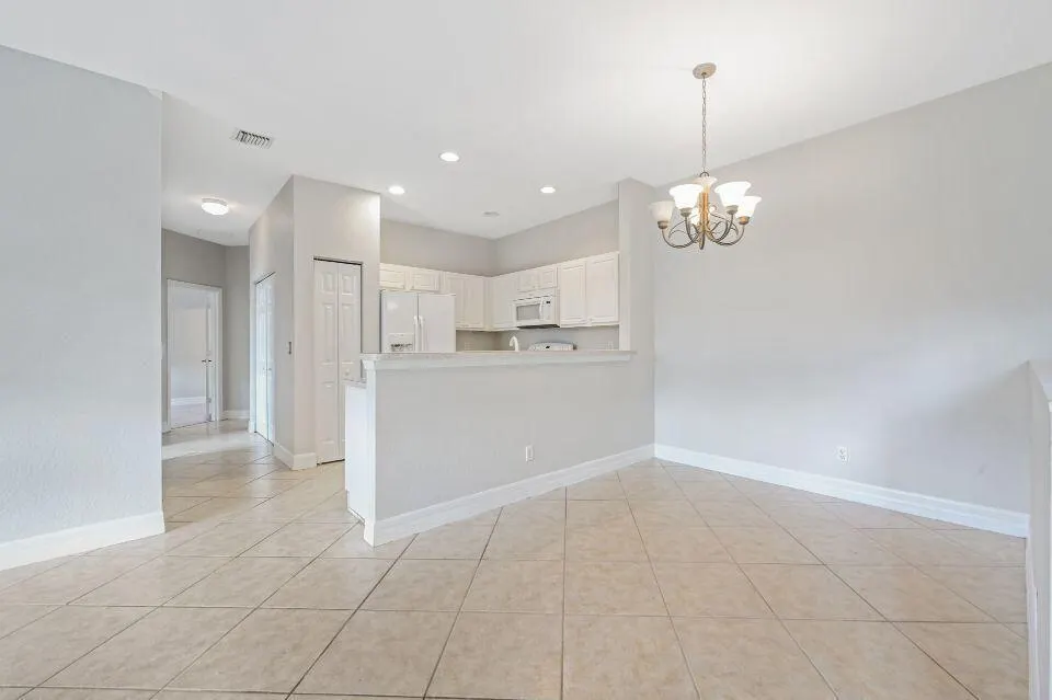 3037 Grandiflora Drive, #3203