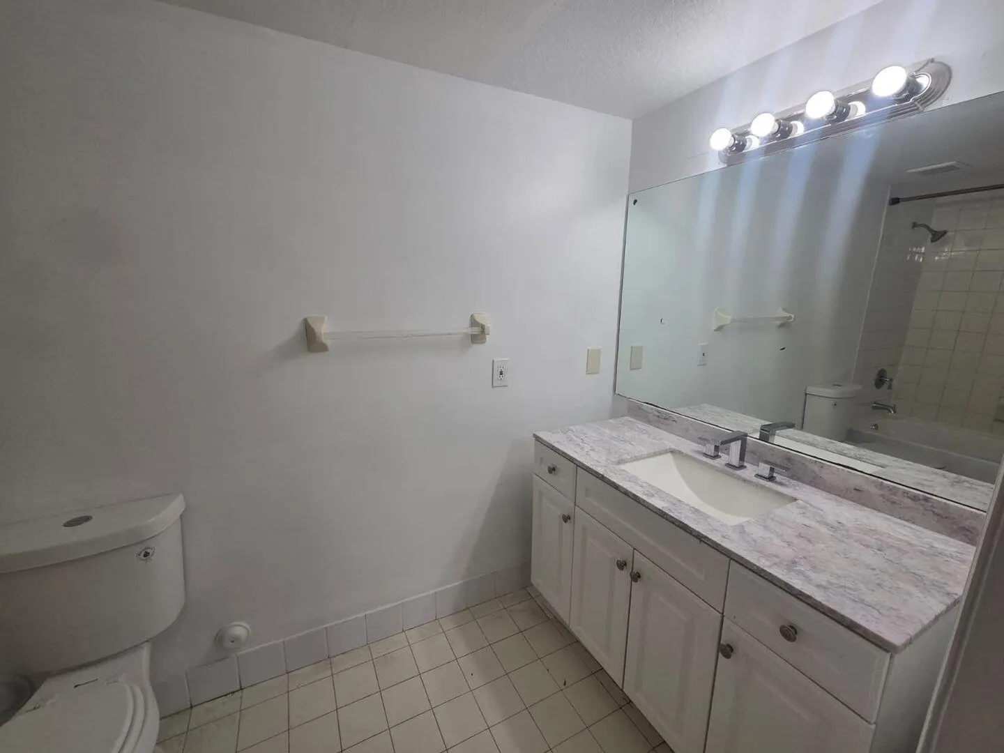 1161 Golden Lakes Boulevard, #1315
