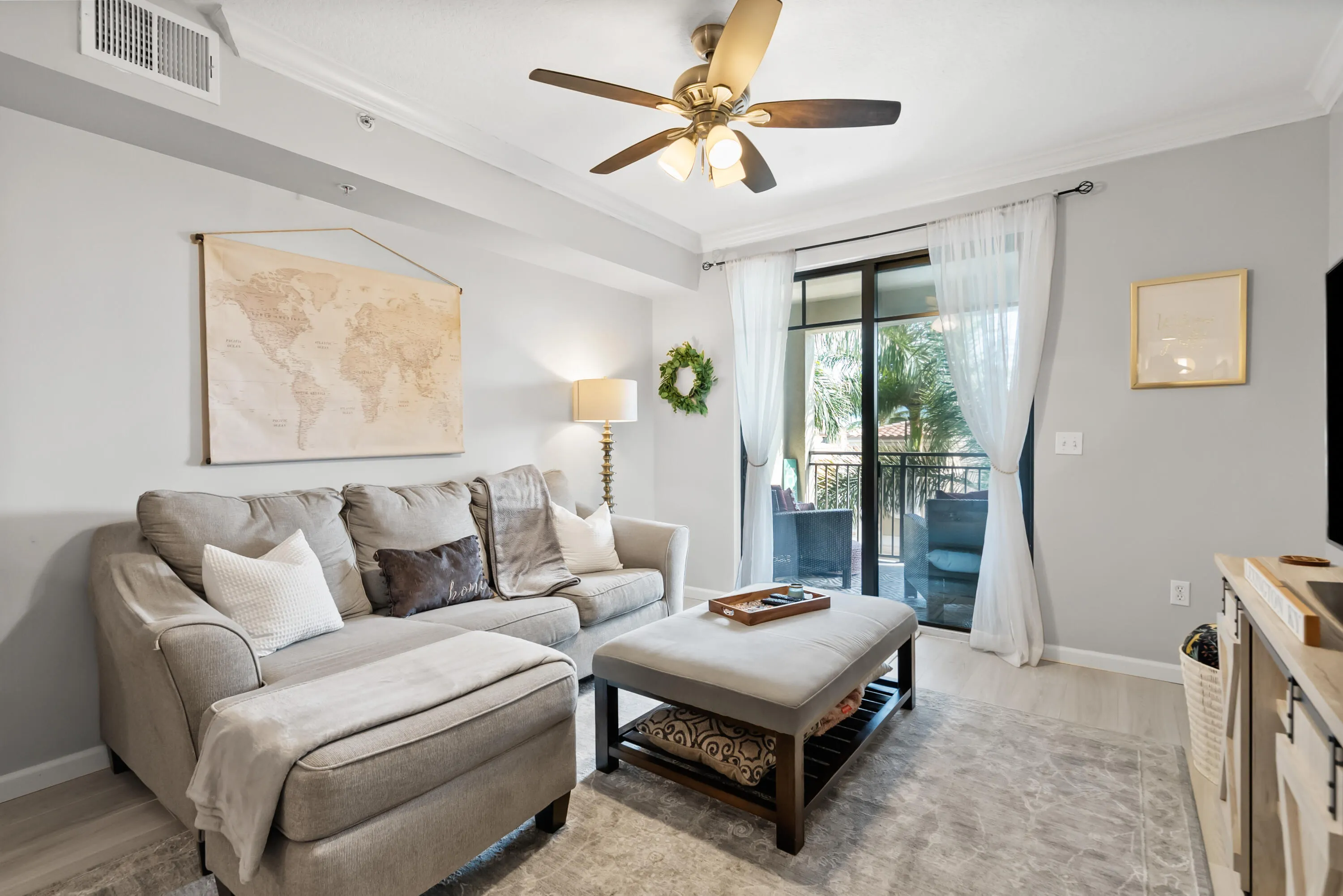 4883 Pga Boulevard, #305