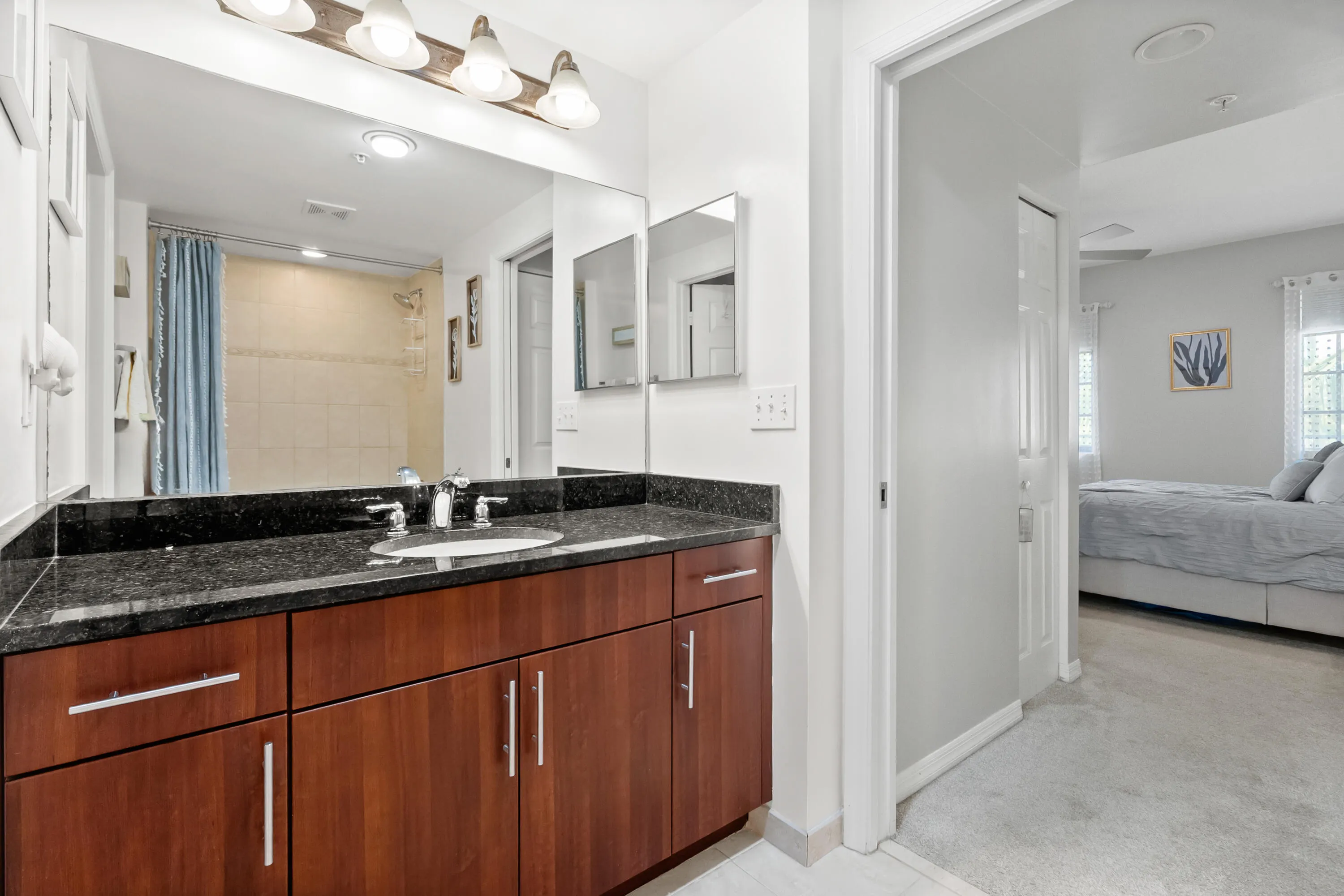 4883 Pga Boulevard, #305