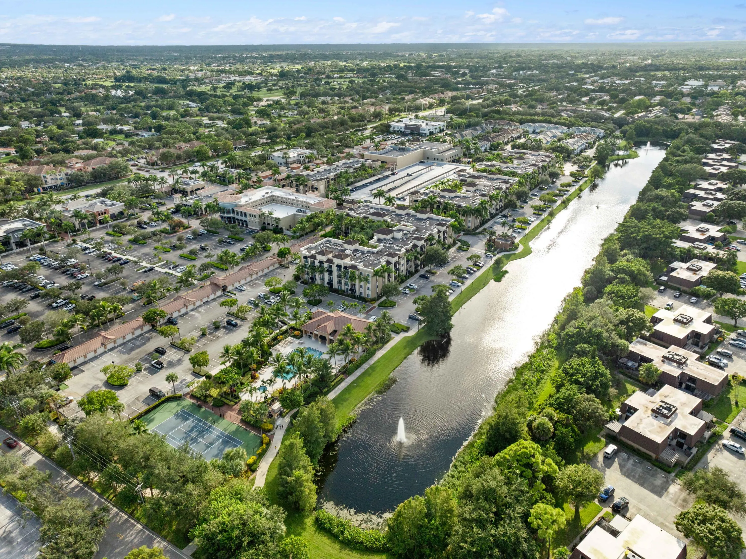 4883 Pga Boulevard, #305