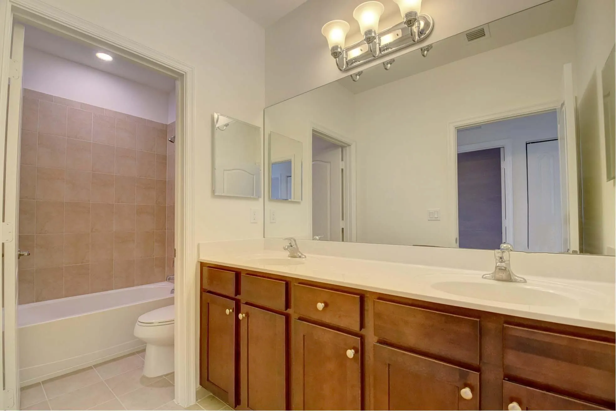 1048 Sterling Pine Place