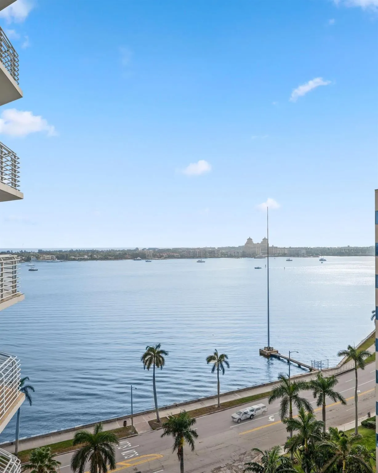 1551 N Flagler Drive, #1216