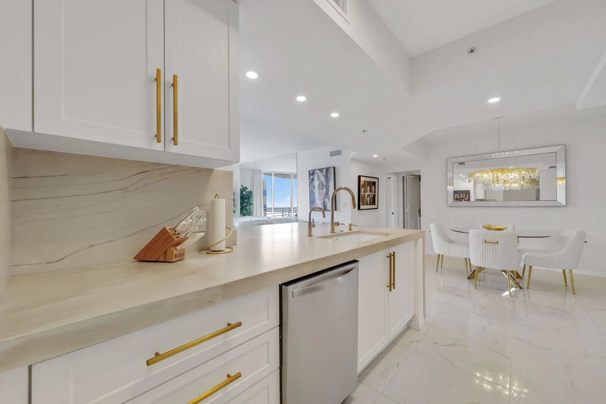 1551 N Flagler Drive, #1216