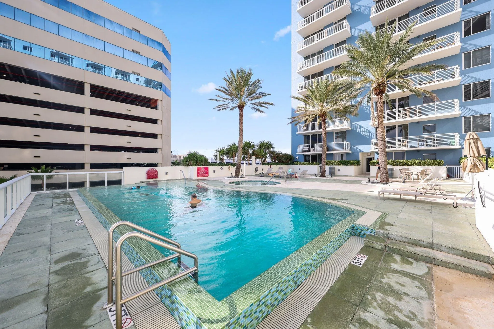 1551 N Flagler Drive, #1216