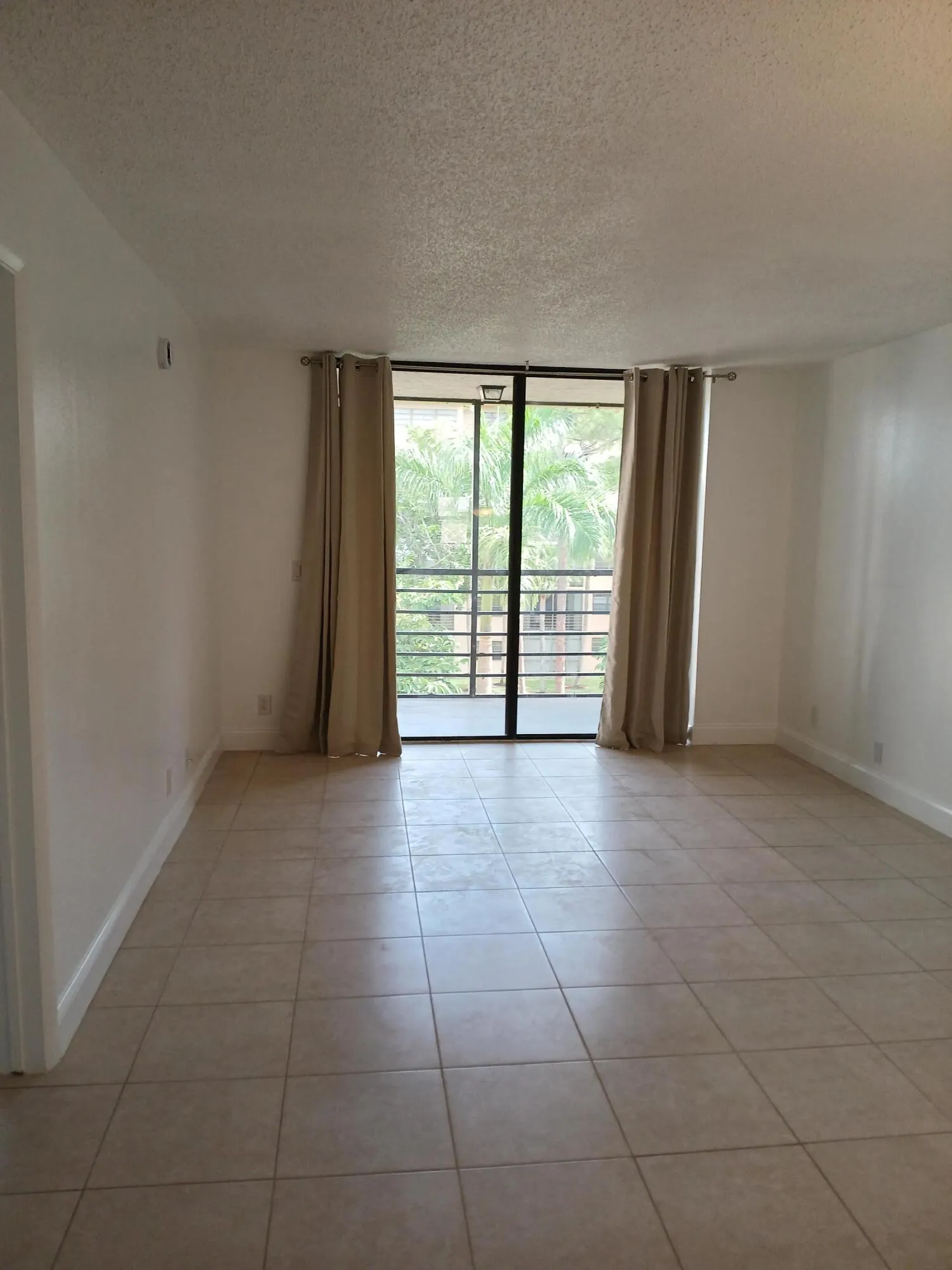 4760 Lucerne Lakes-F & S Boulevard W, #405