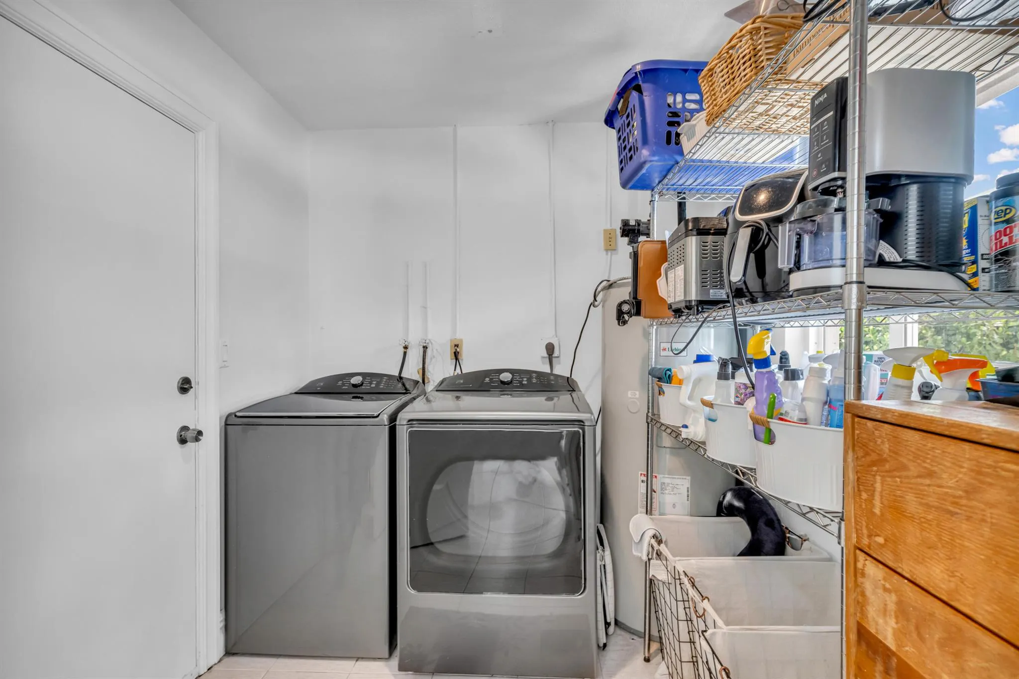 2598 NW 36th Street