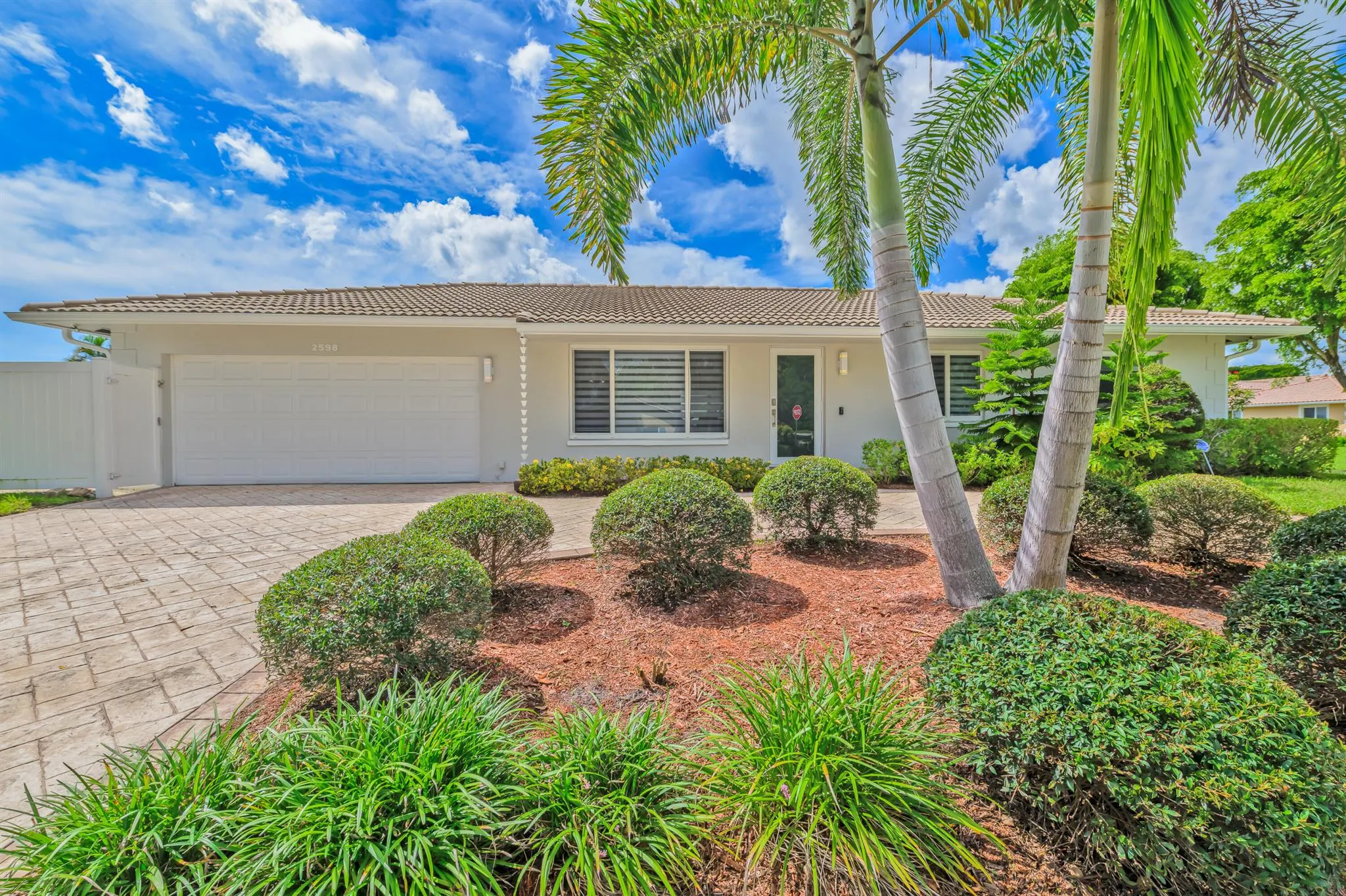 2598 NW 36th Street