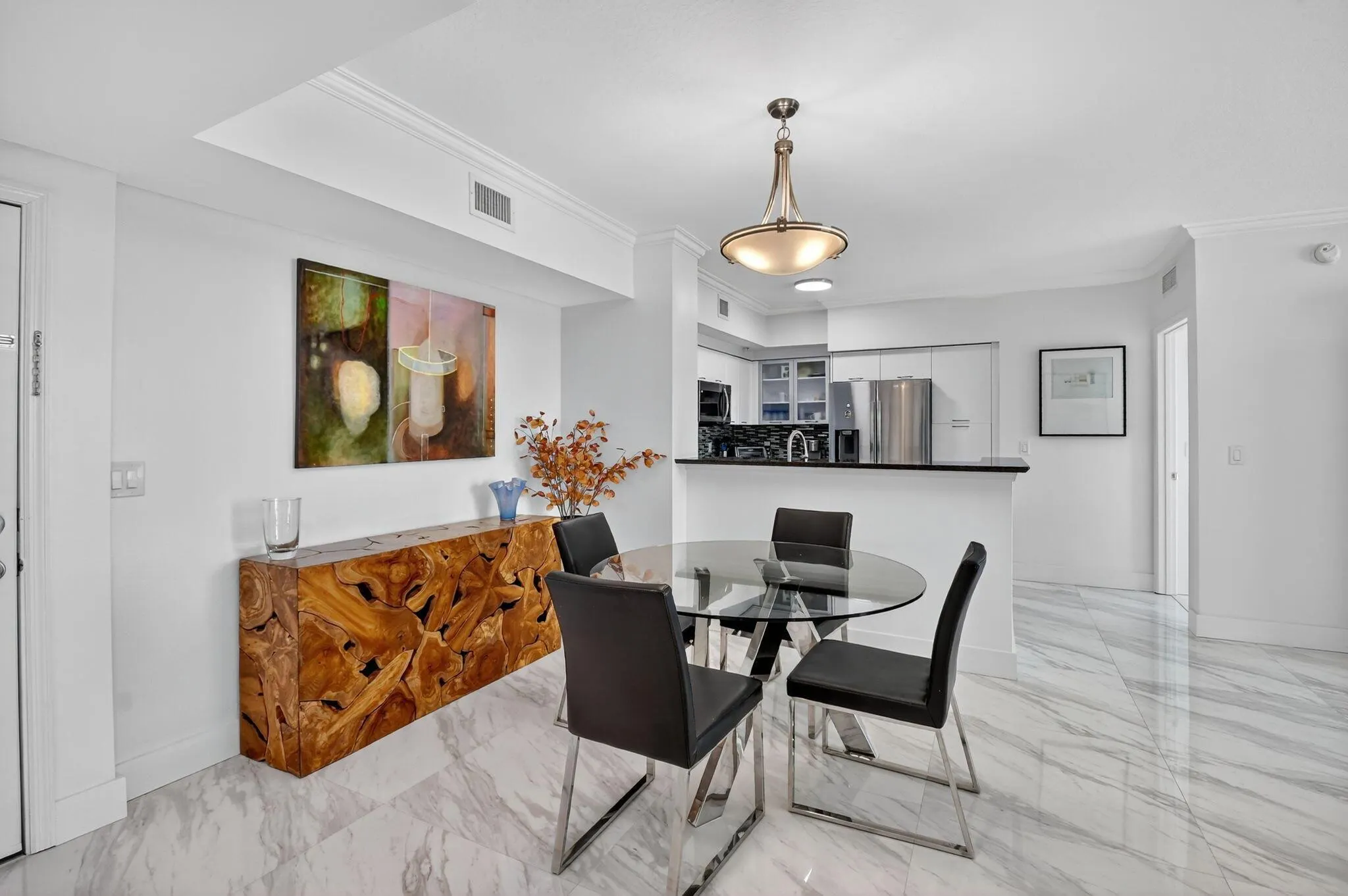 625 Casa Loma Boulevard, #1409