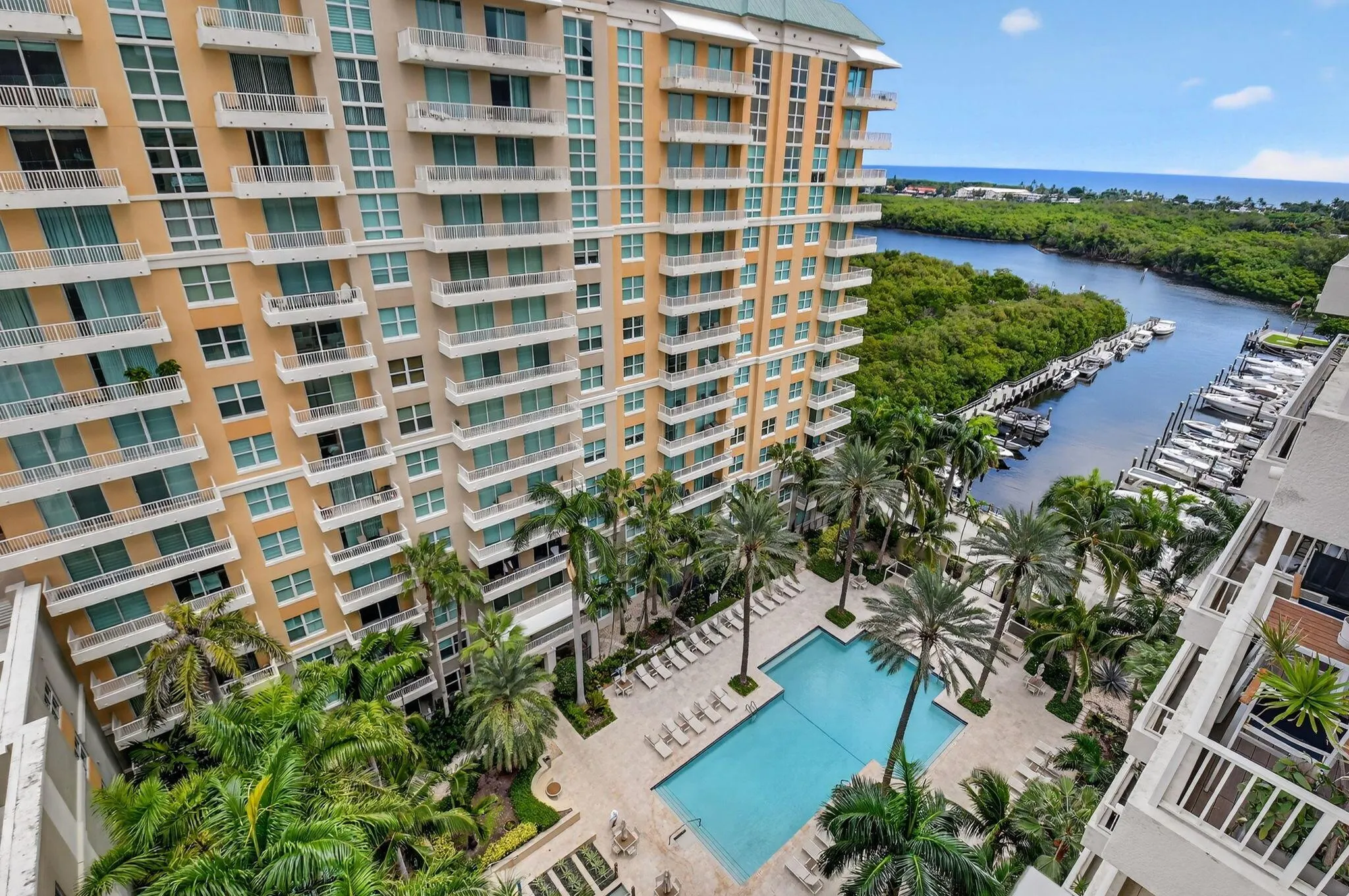 625 Casa Loma Boulevard, #1409