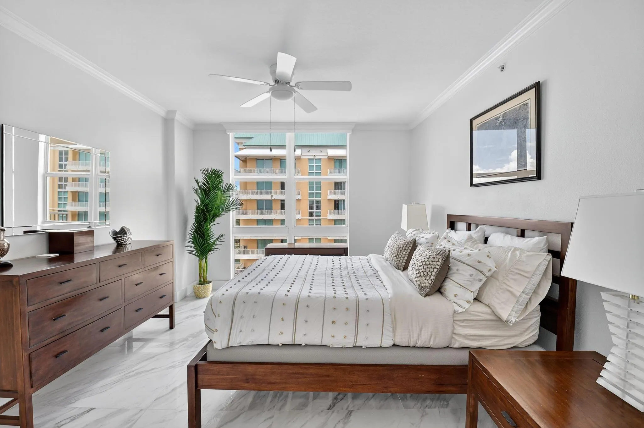 625 Casa Loma Boulevard, #1409