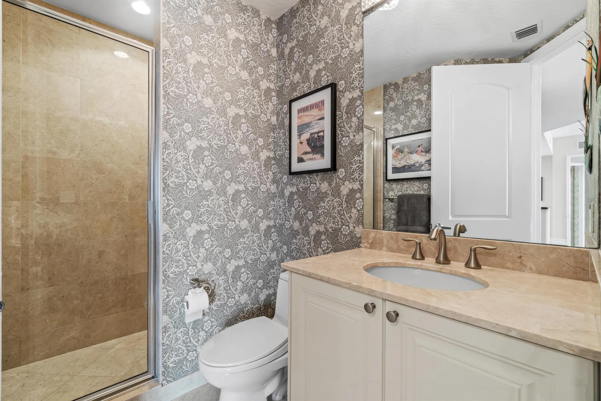 701 S Olive Avenue, #1817