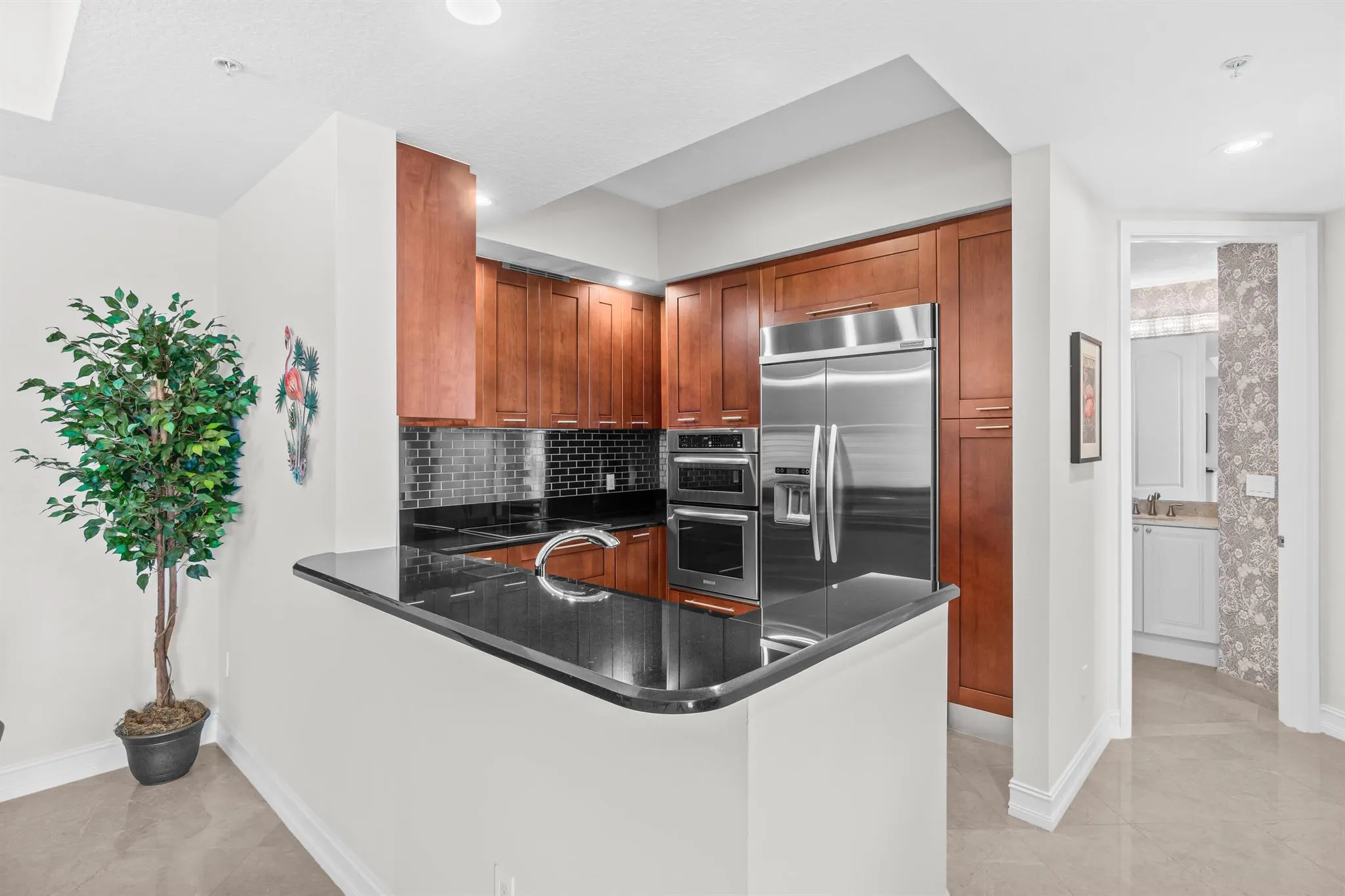 701 S Olive Avenue, #1817