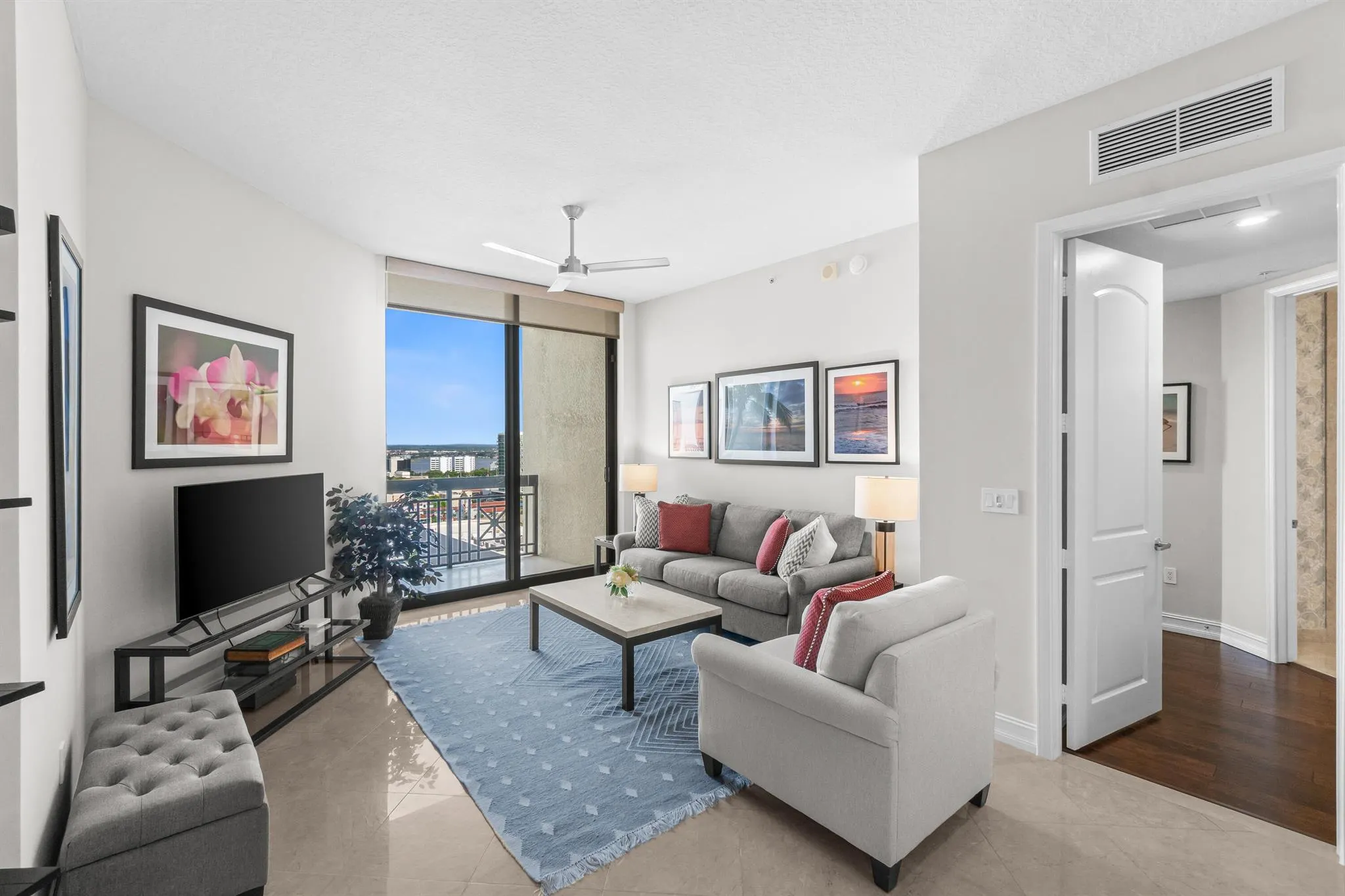 701 S Olive Avenue, #1817
