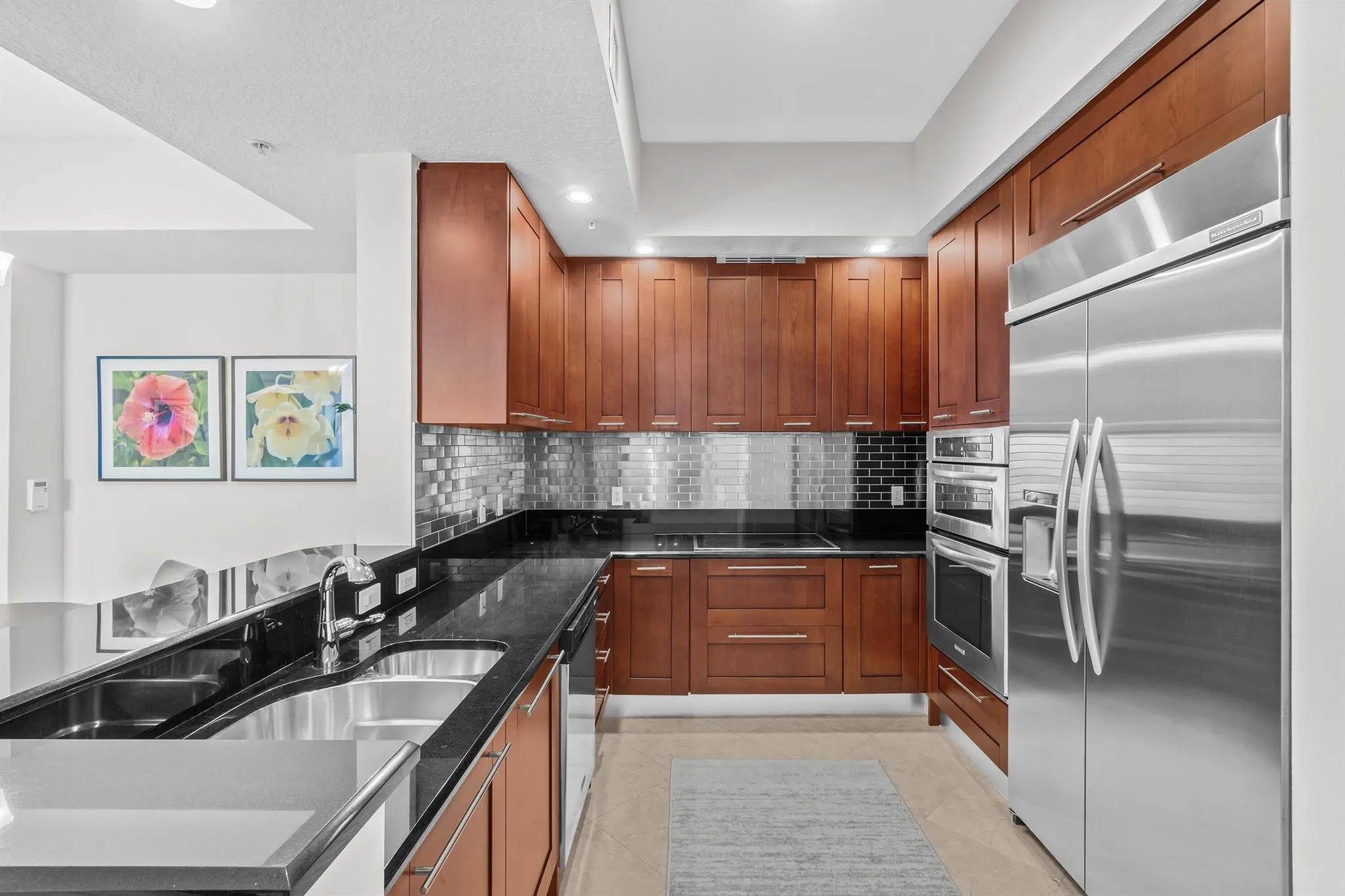 701 S Olive Avenue, #1817