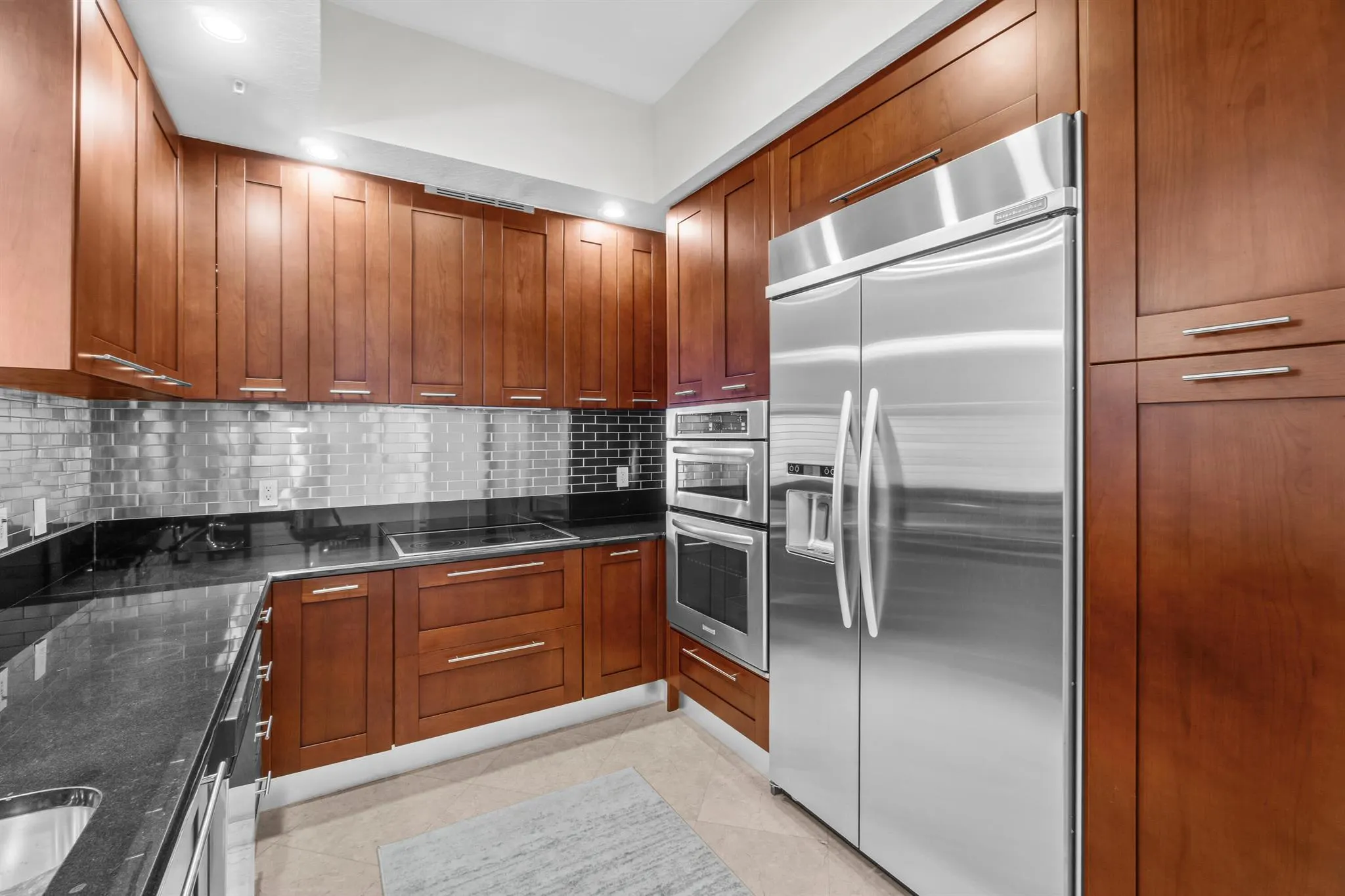 701 S Olive Avenue, #1817