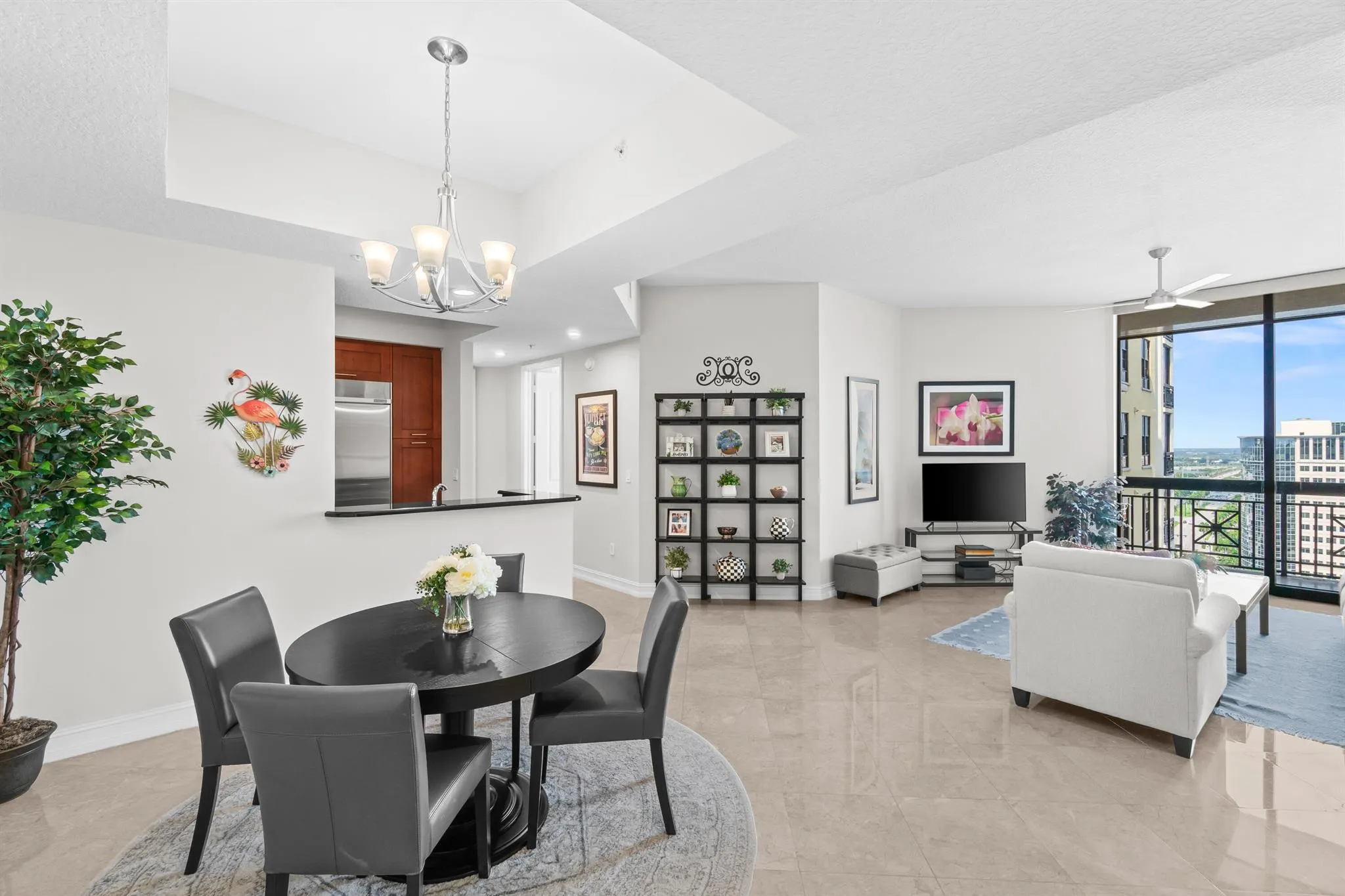 701 S Olive Avenue, #1817