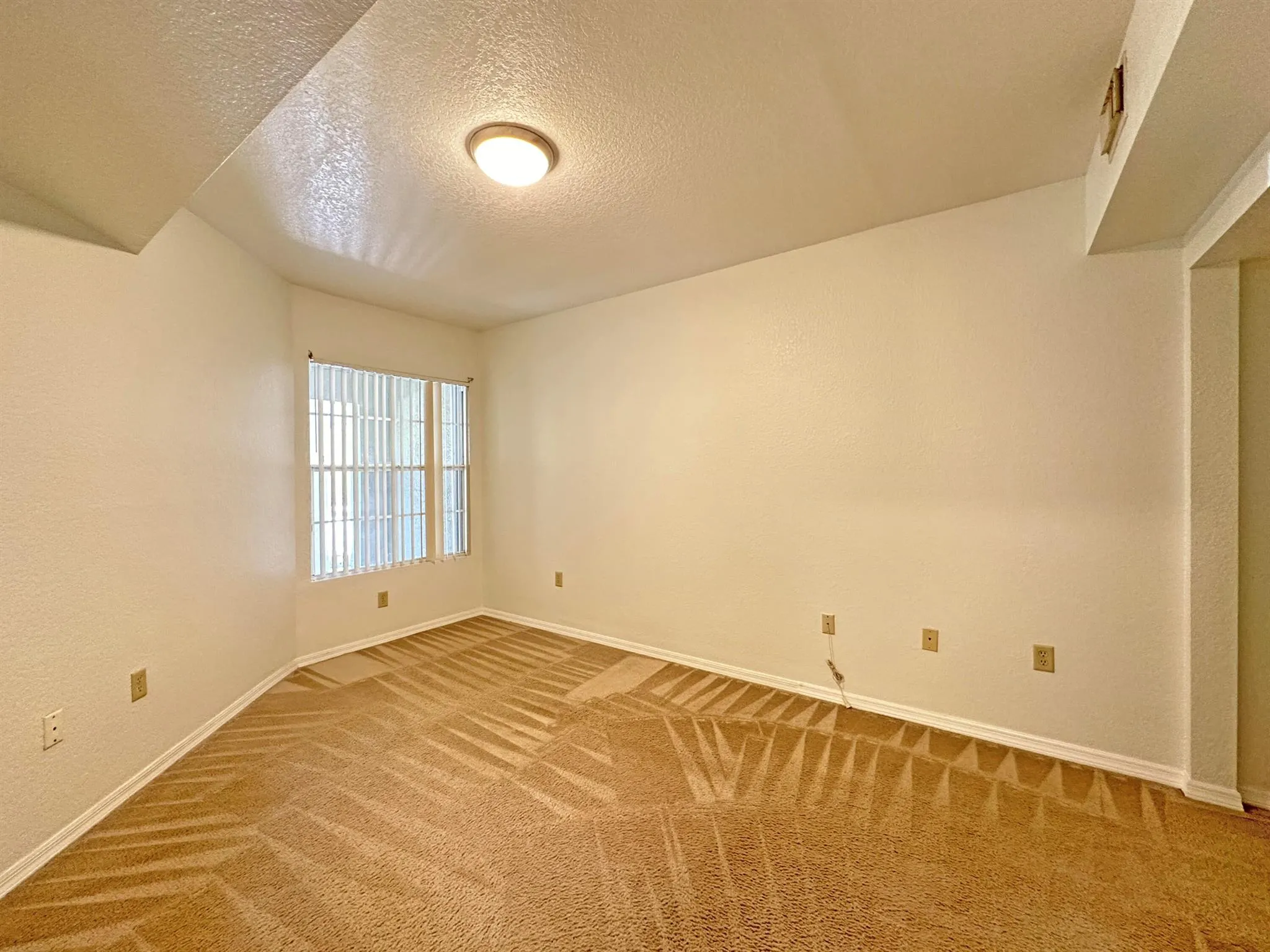 108 SW Peacock Boulevard, #5-105
