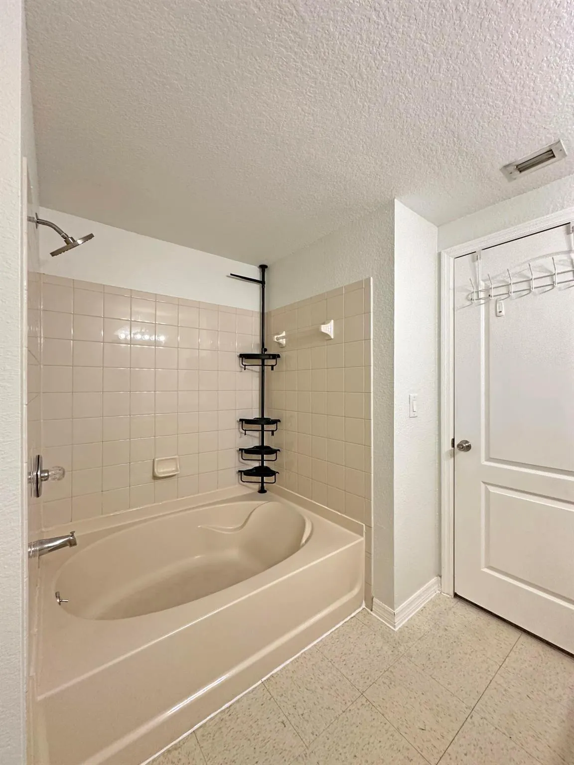 108 SW Peacock Boulevard, #5-105