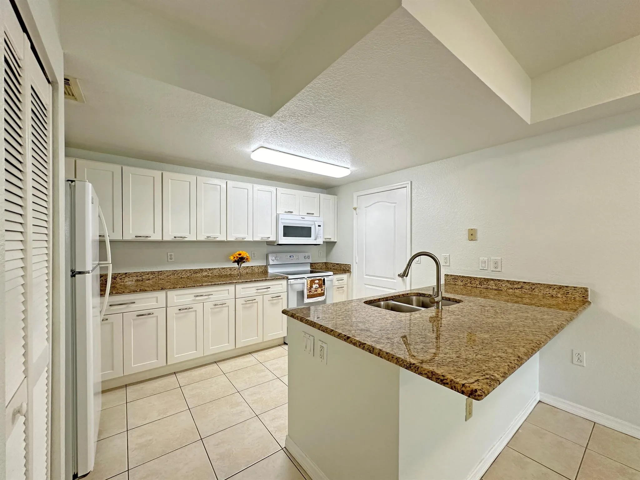 108 SW Peacock Boulevard, #5-105