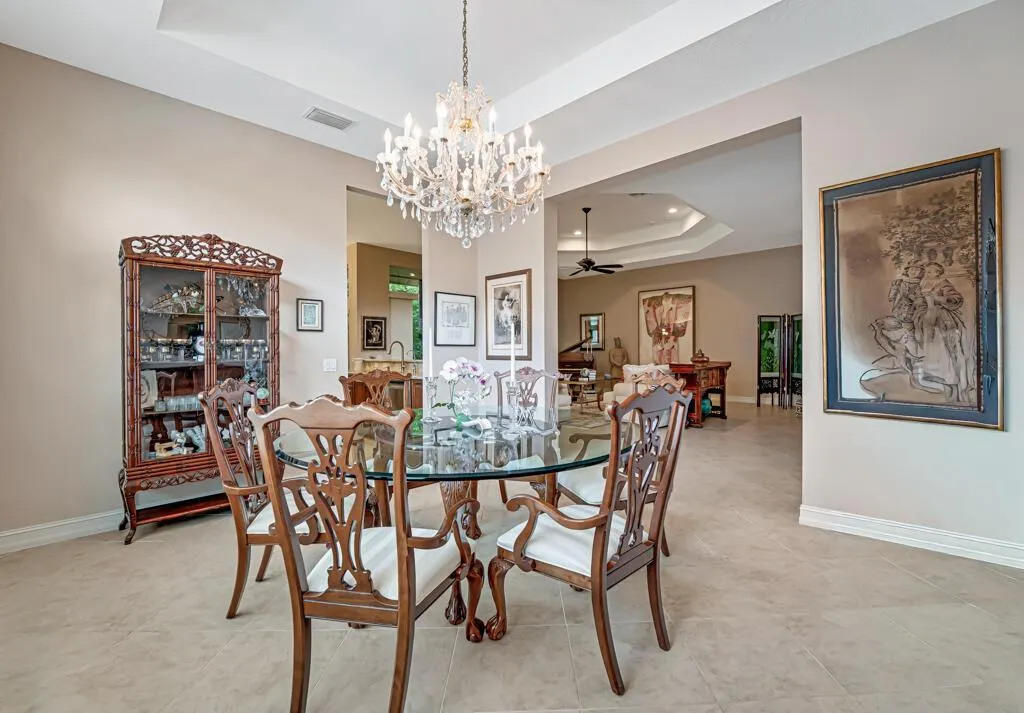 10606 Whitewind Circle
