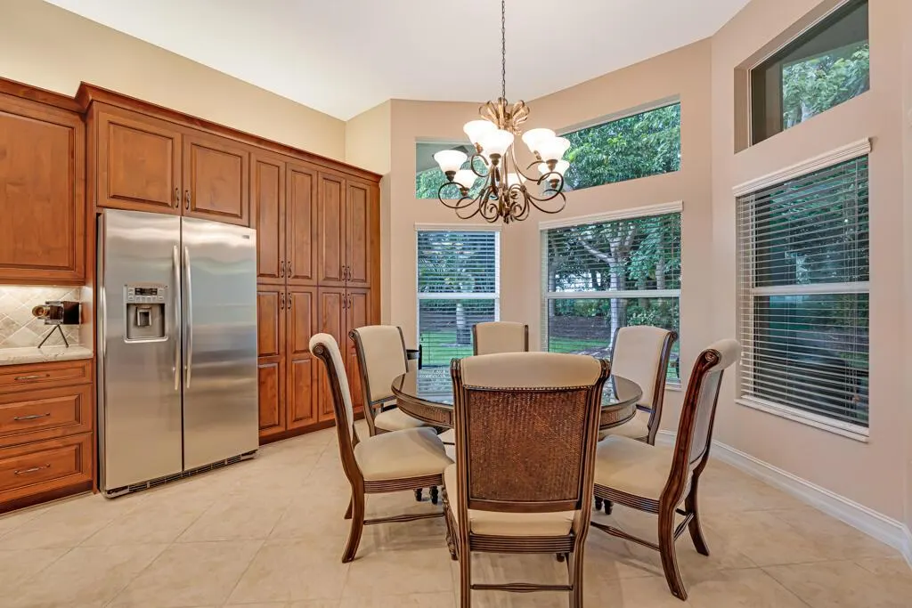 10606 Whitewind Circle
