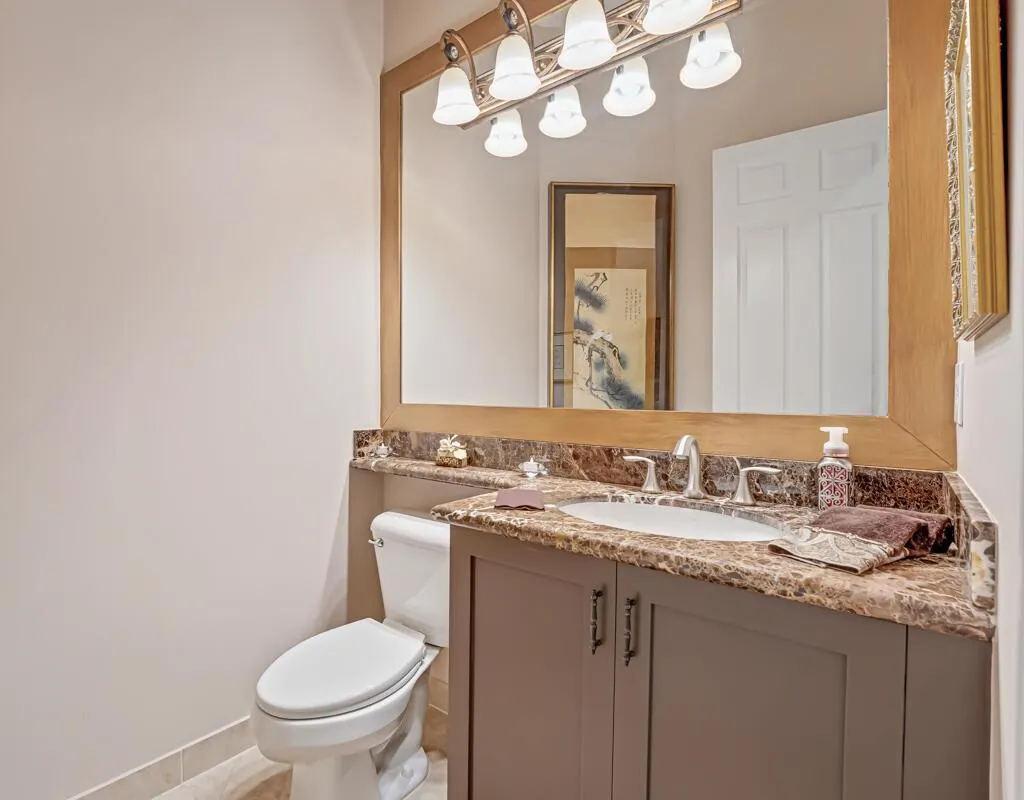 10606 Whitewind Circle