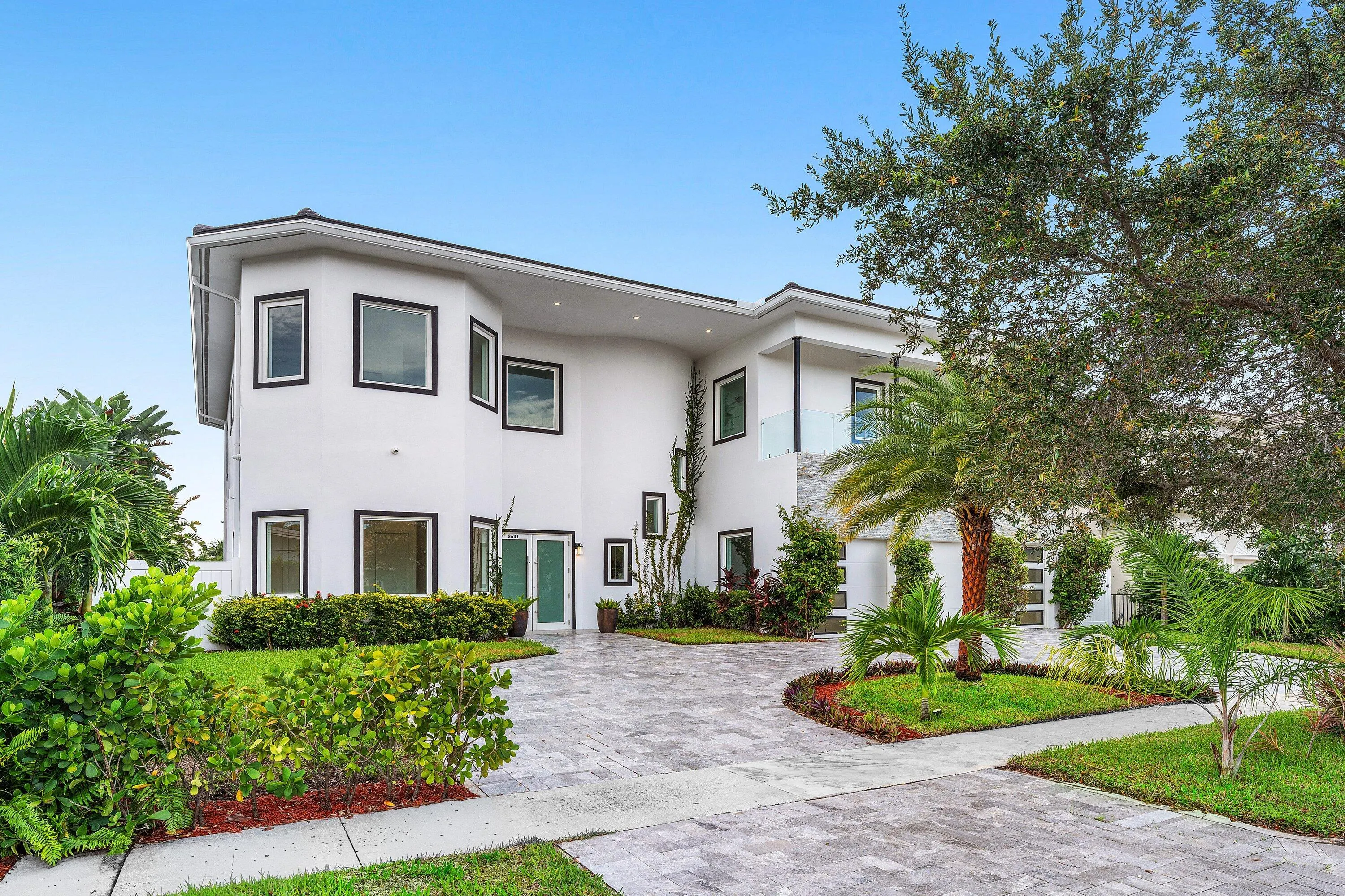 2641 NE 48th Street