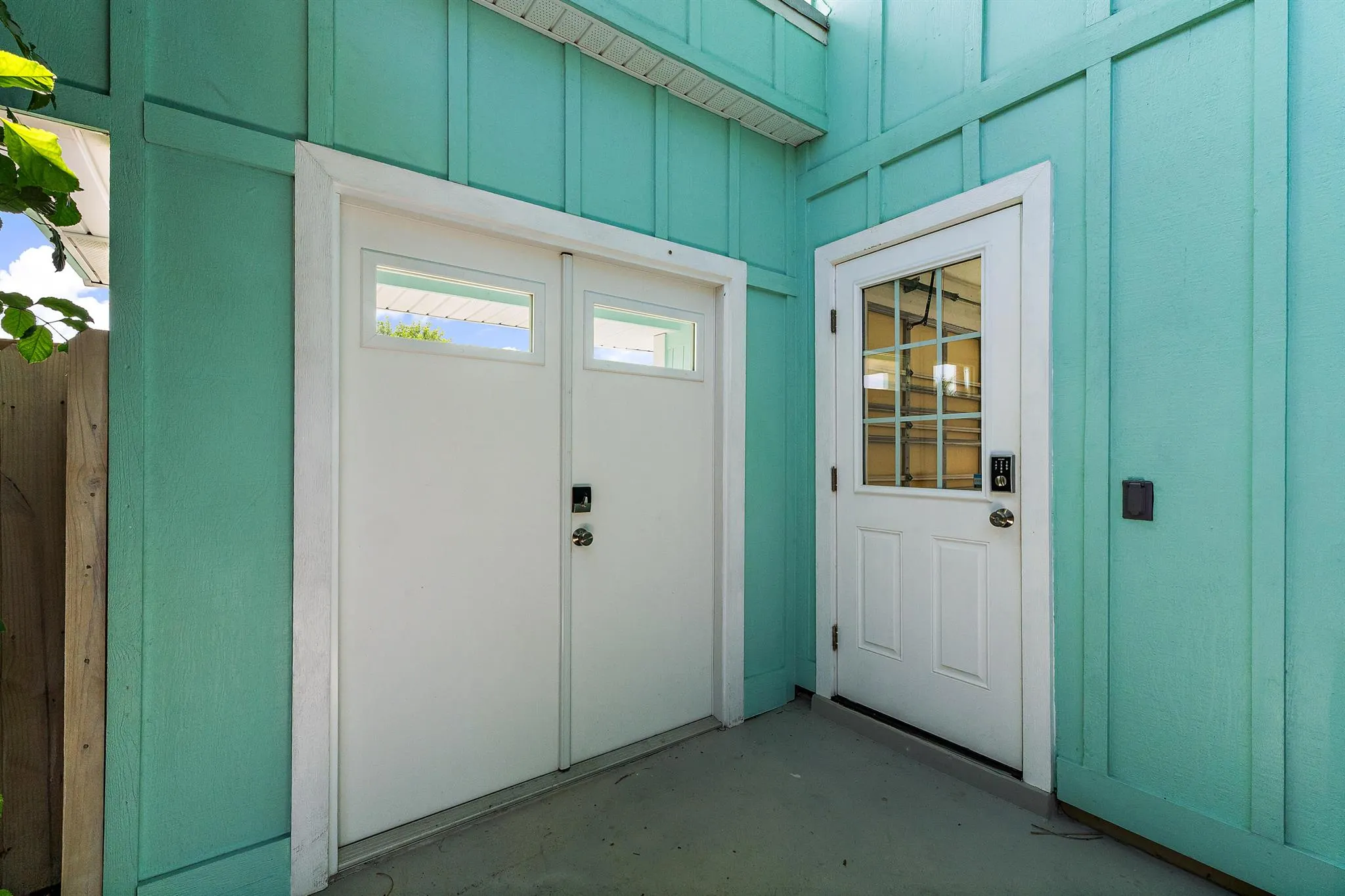 3463 Canal Court