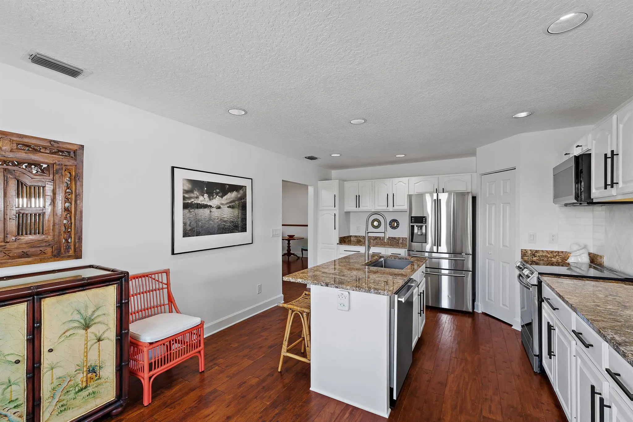 3463 Canal Court