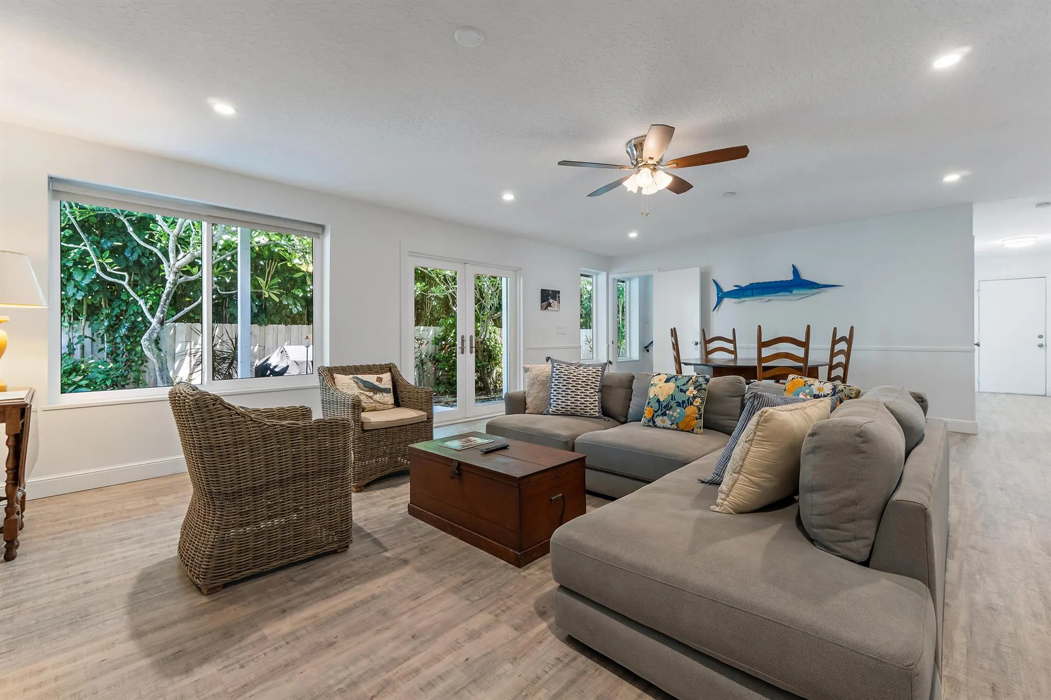 3463 Canal Court